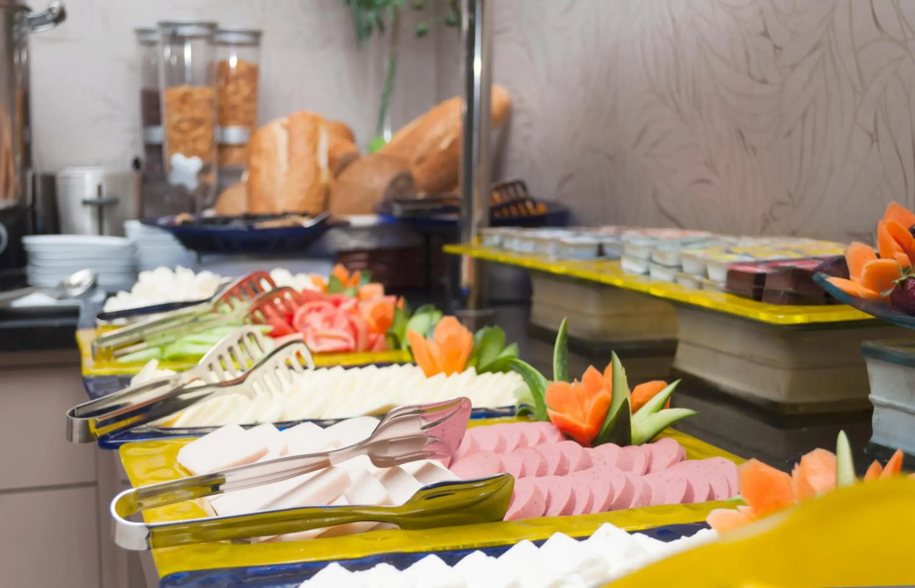 Food and drinks in Sultan Hotel Food and drinks in Sultan Hotel