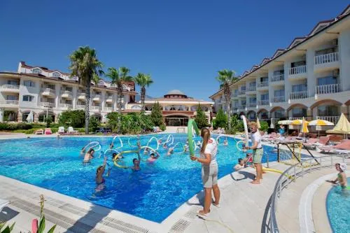 Fun Sun Smart Lurea Beach