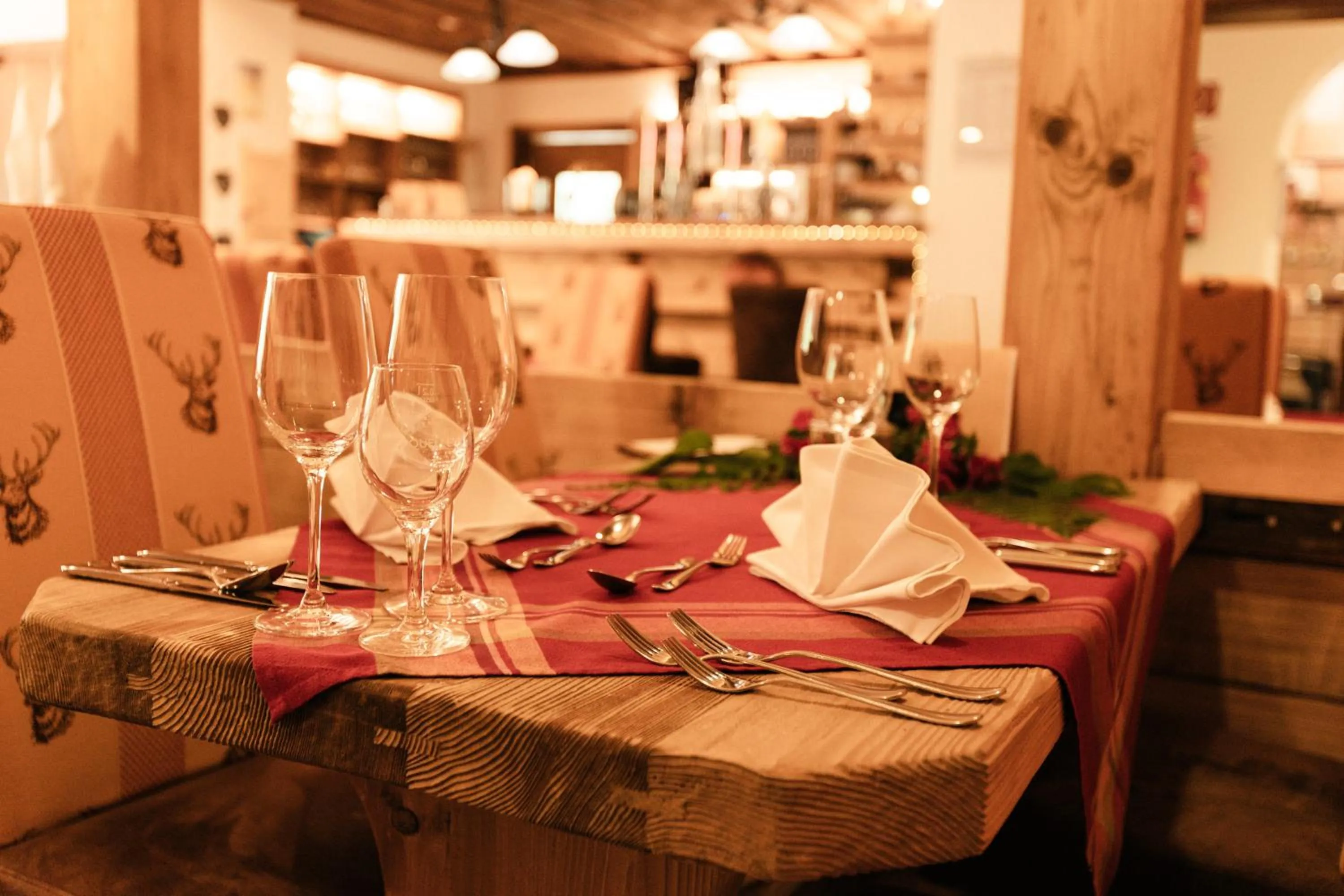 Restaurant/places to eat in Hotel Künstleralm
