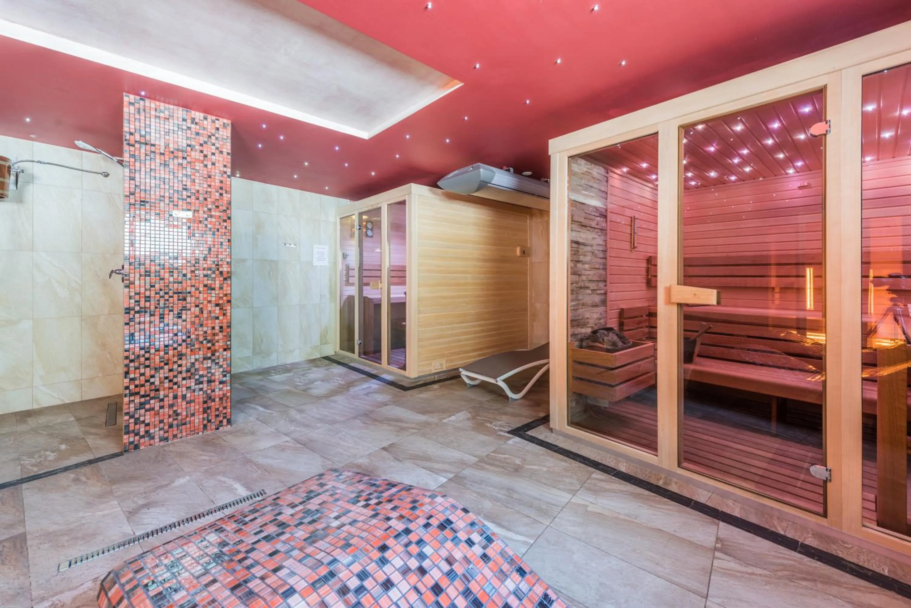 Sauna in Hotel Künstleralm