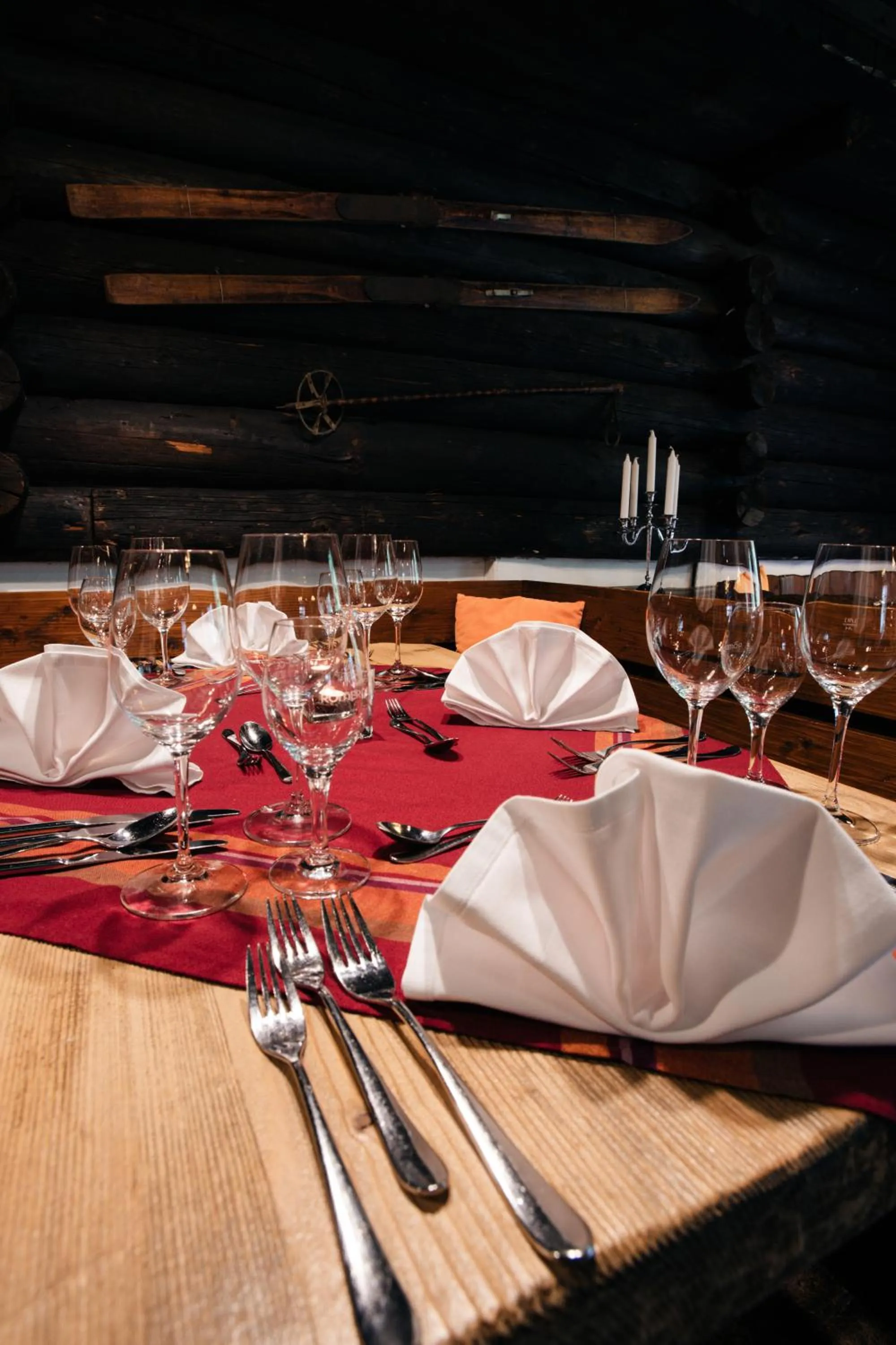 Restaurant/places to eat in Hotel Künstleralm