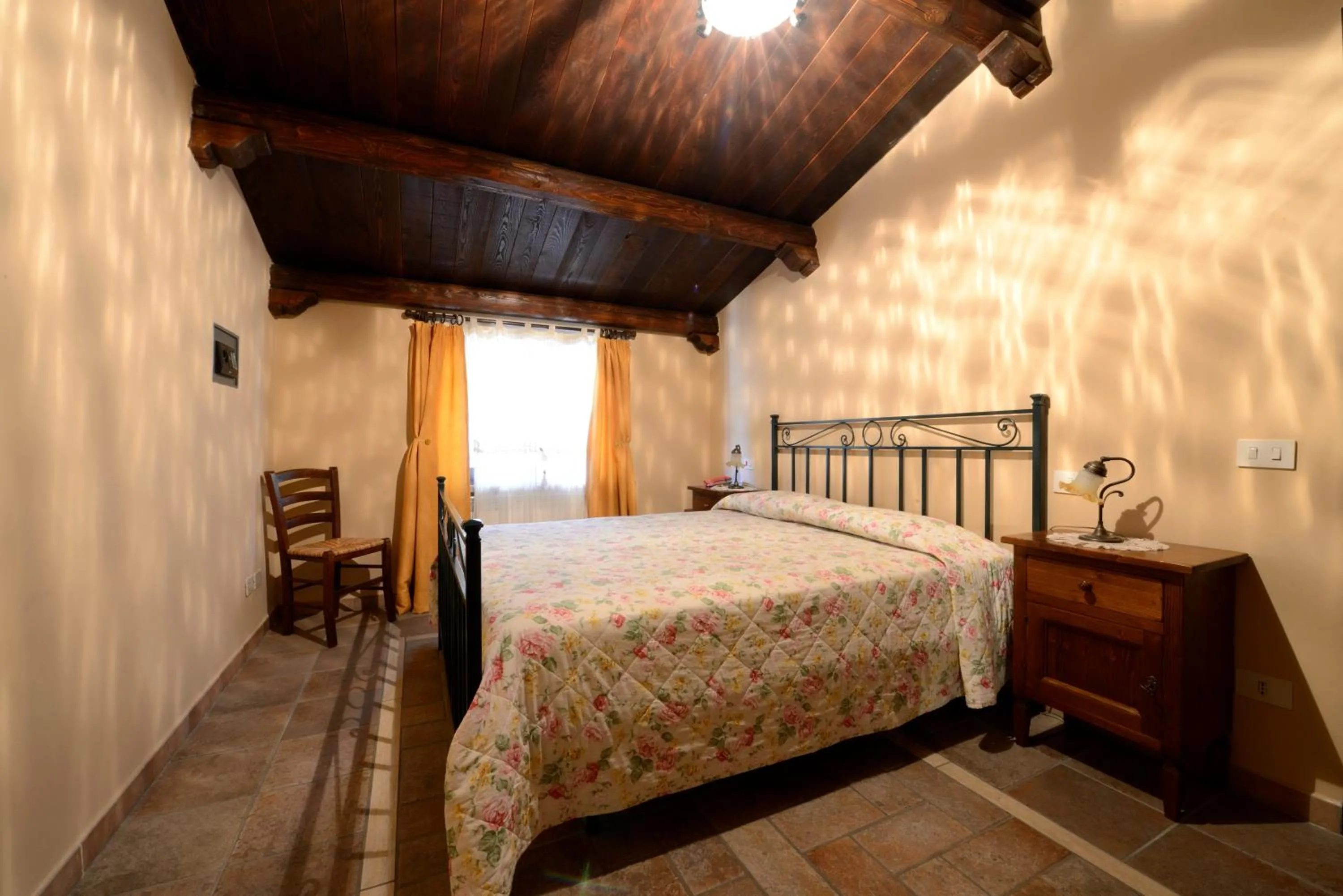 Bed in Agriturismo Le Querce di Assisi