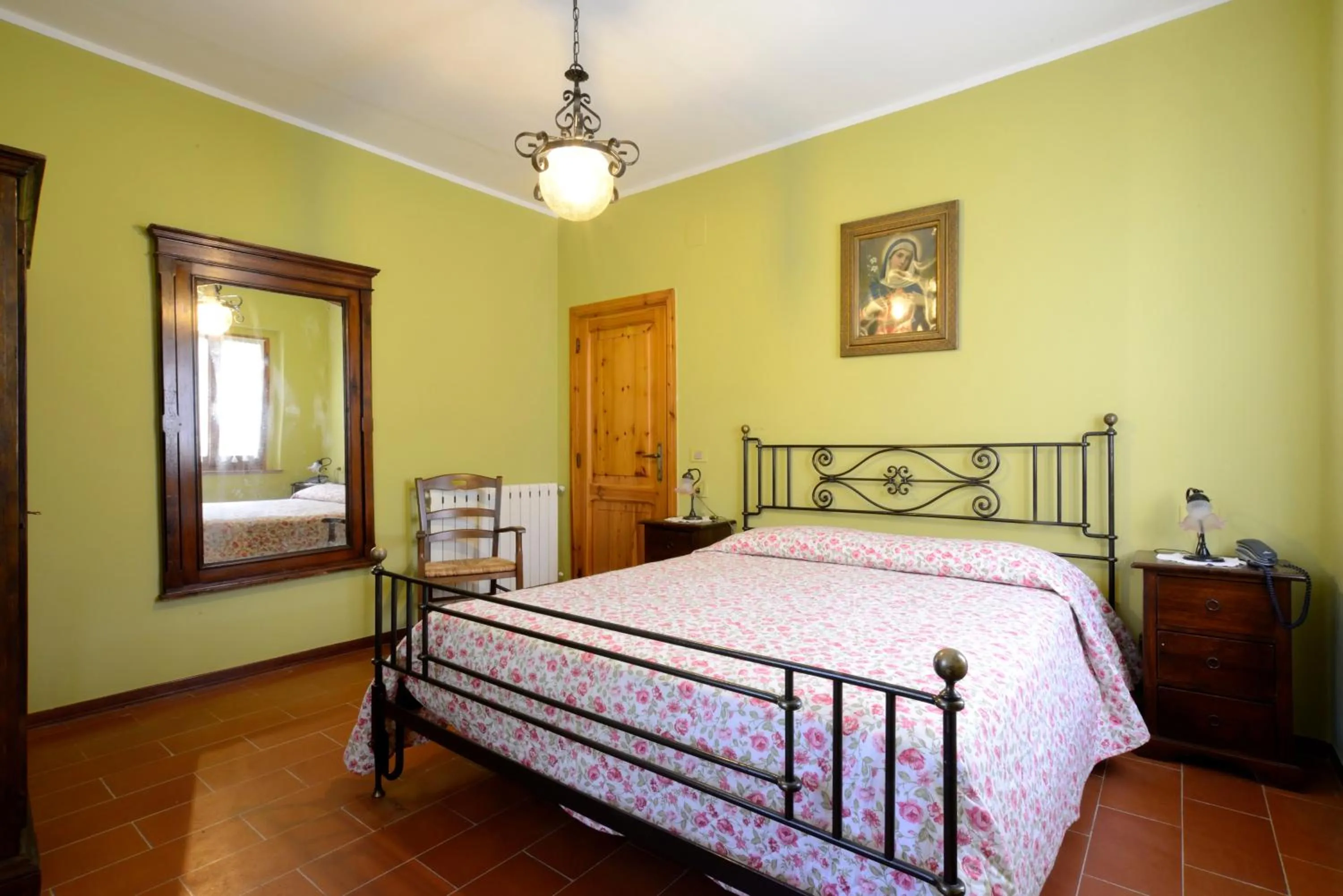 Bed in Agriturismo Le Querce di Assisi