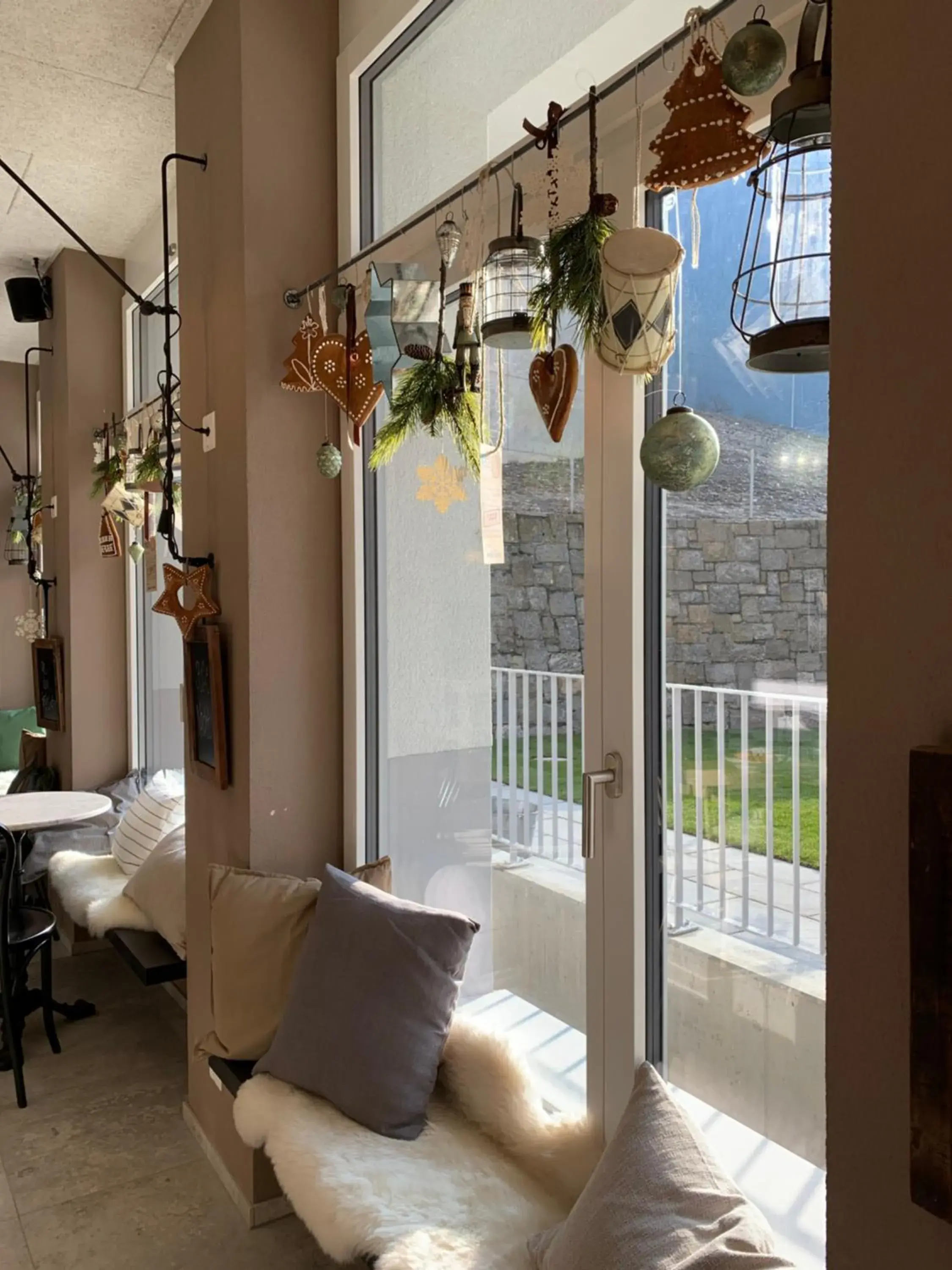 Property building in Emma's B&B - Self Check-in Hotel Property building in Emma's B&B - Self Check-in Hotel