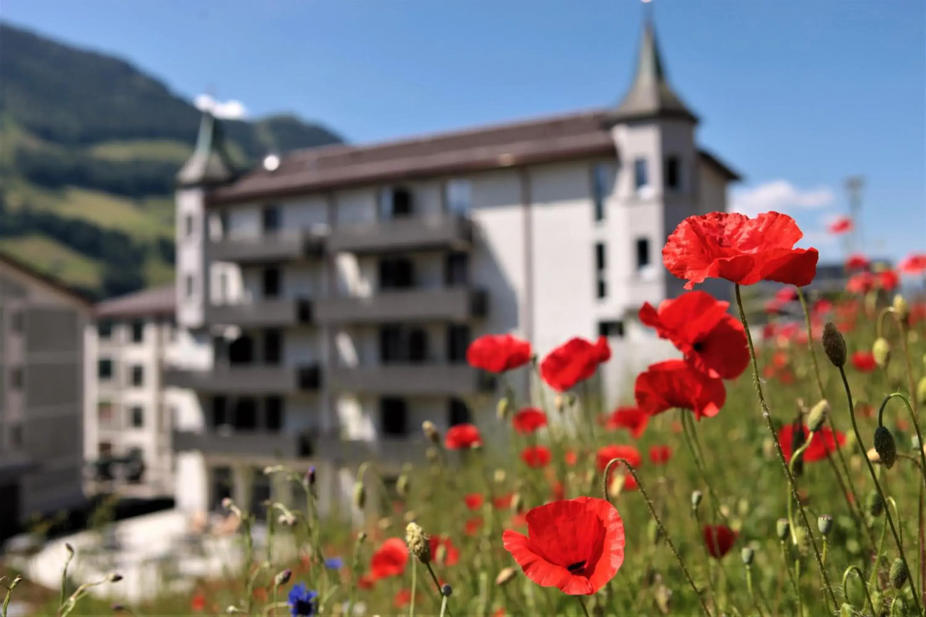 Property building in Emma's B&B - Self Check-in Hotel Property building in Emma's B&B - Self Check-in Hotel