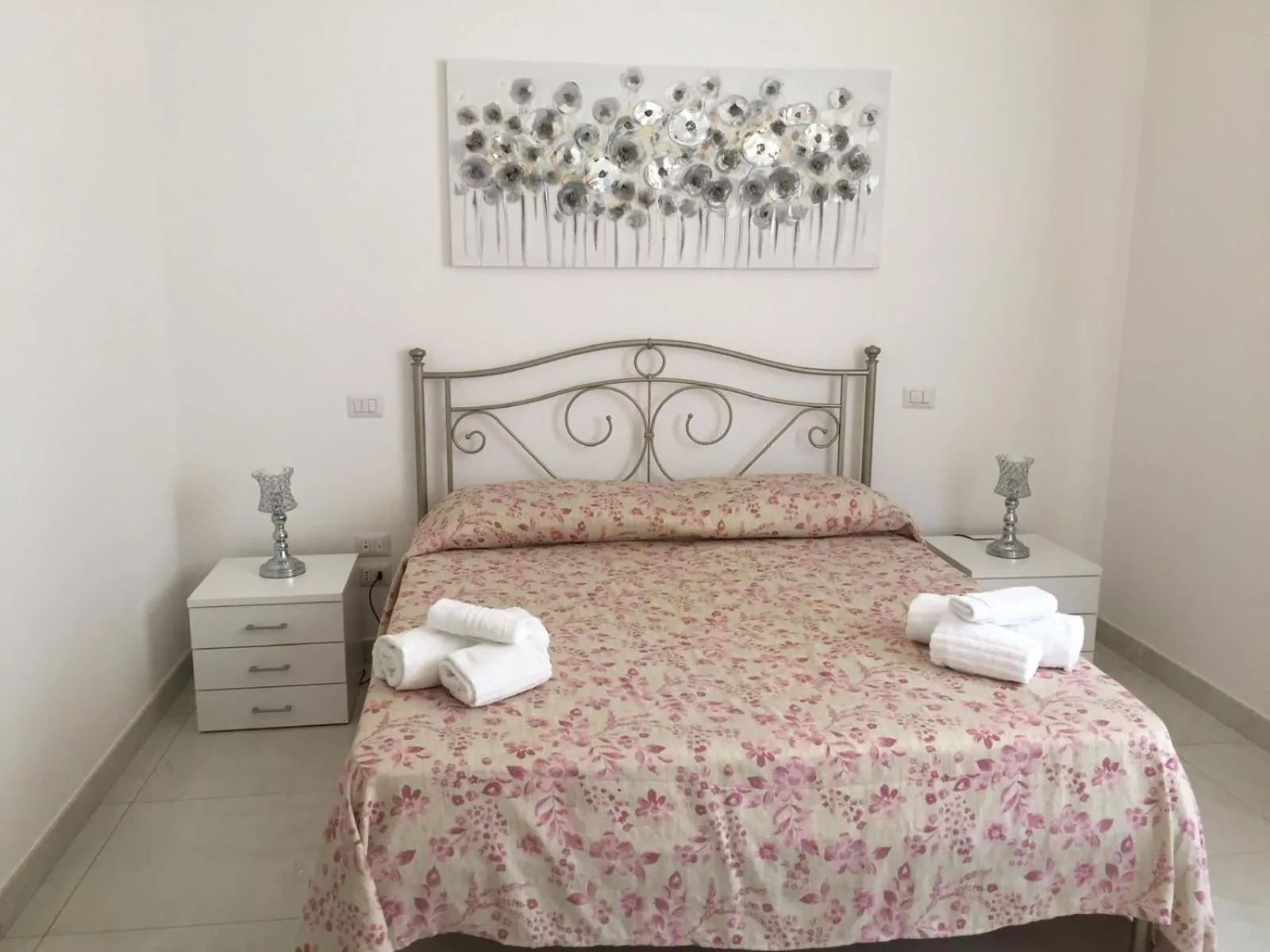 Bedroom in B&B NUNZIA