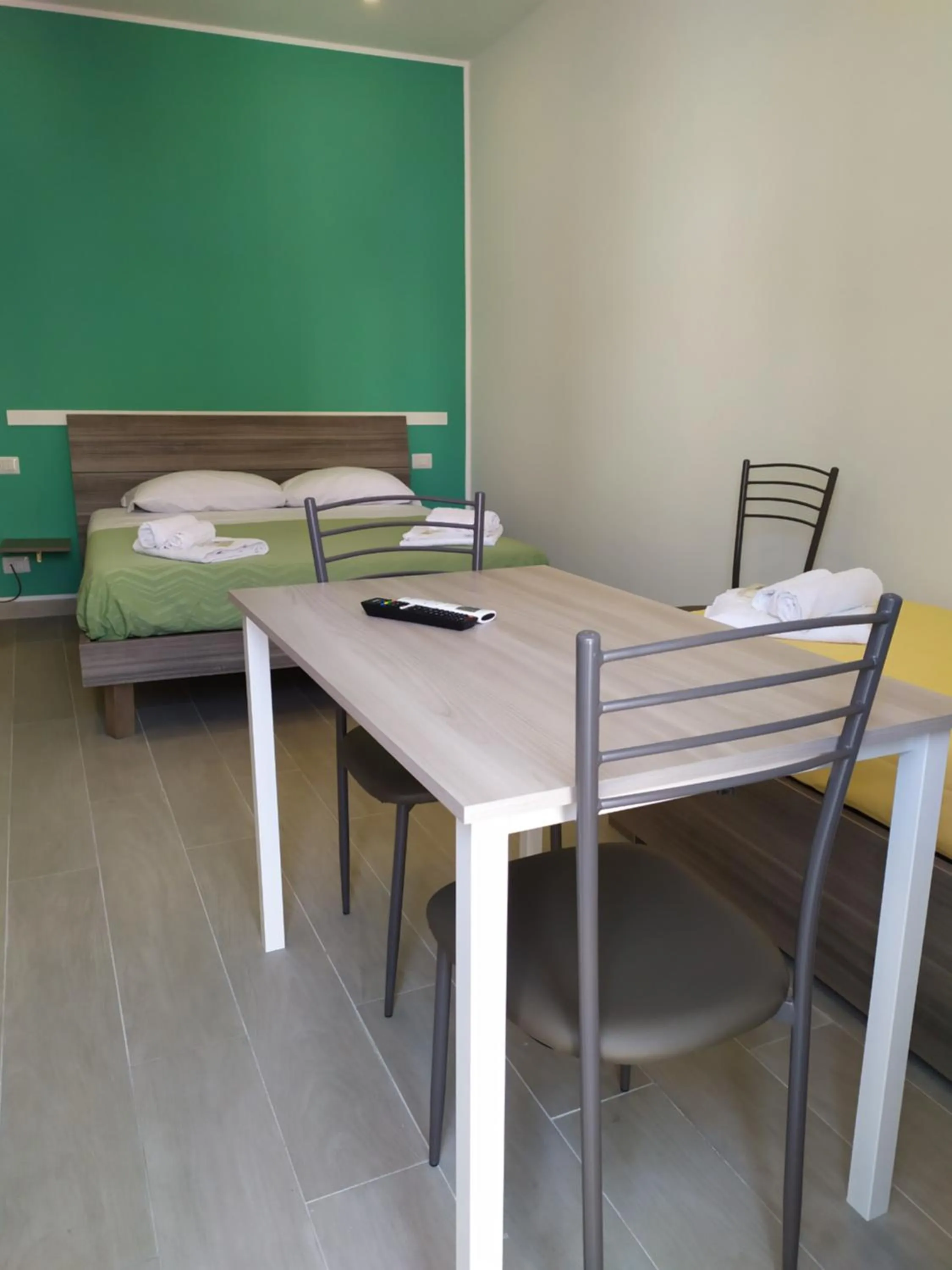 Bed in Naxos Laguna Beach