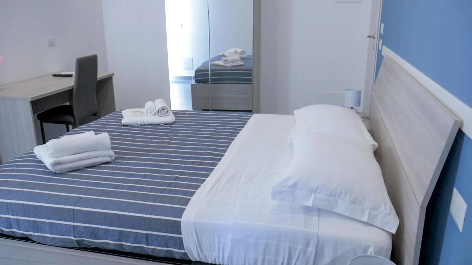 Bed in Naxos Laguna Beach