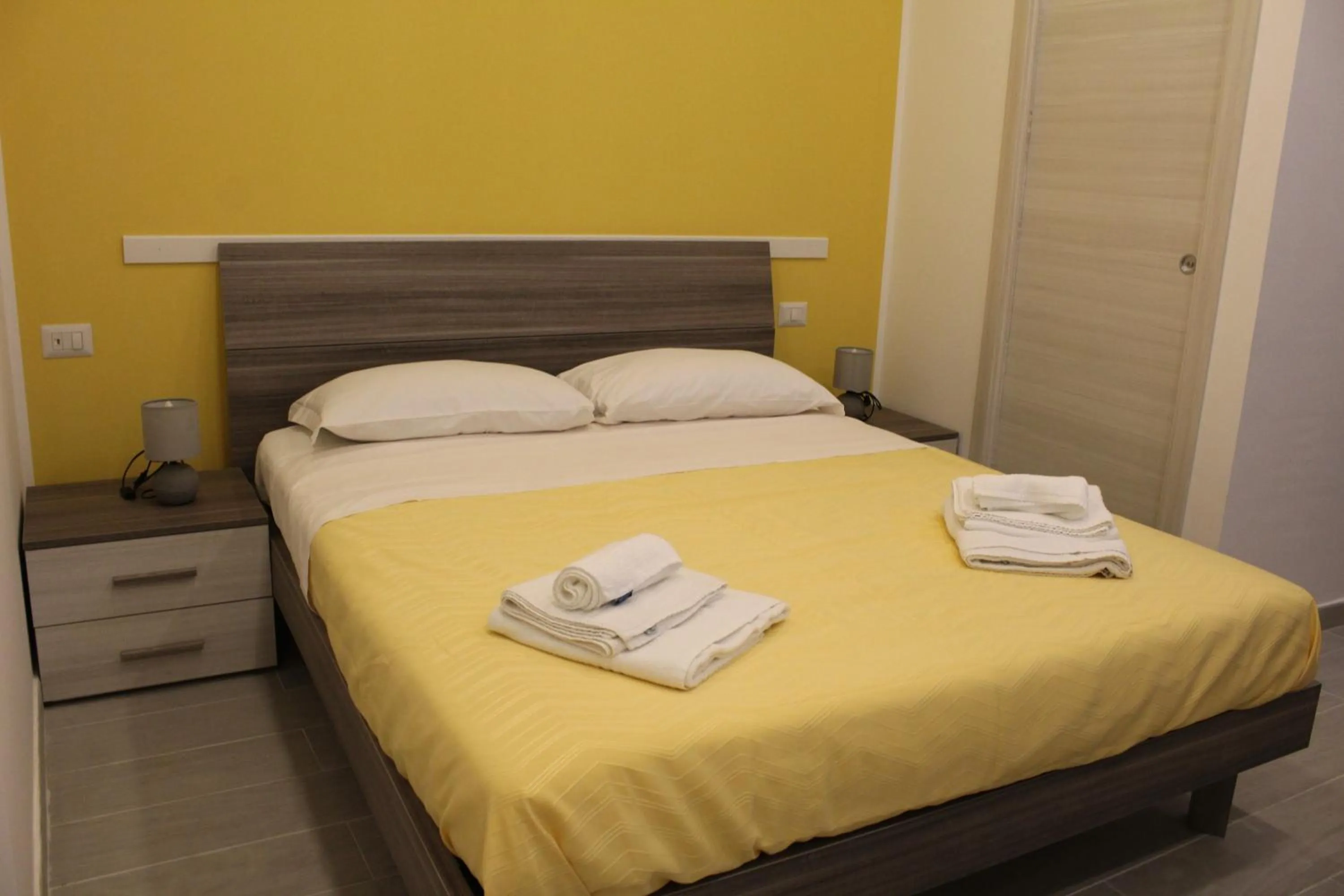 Bed in Naxos Laguna Beach