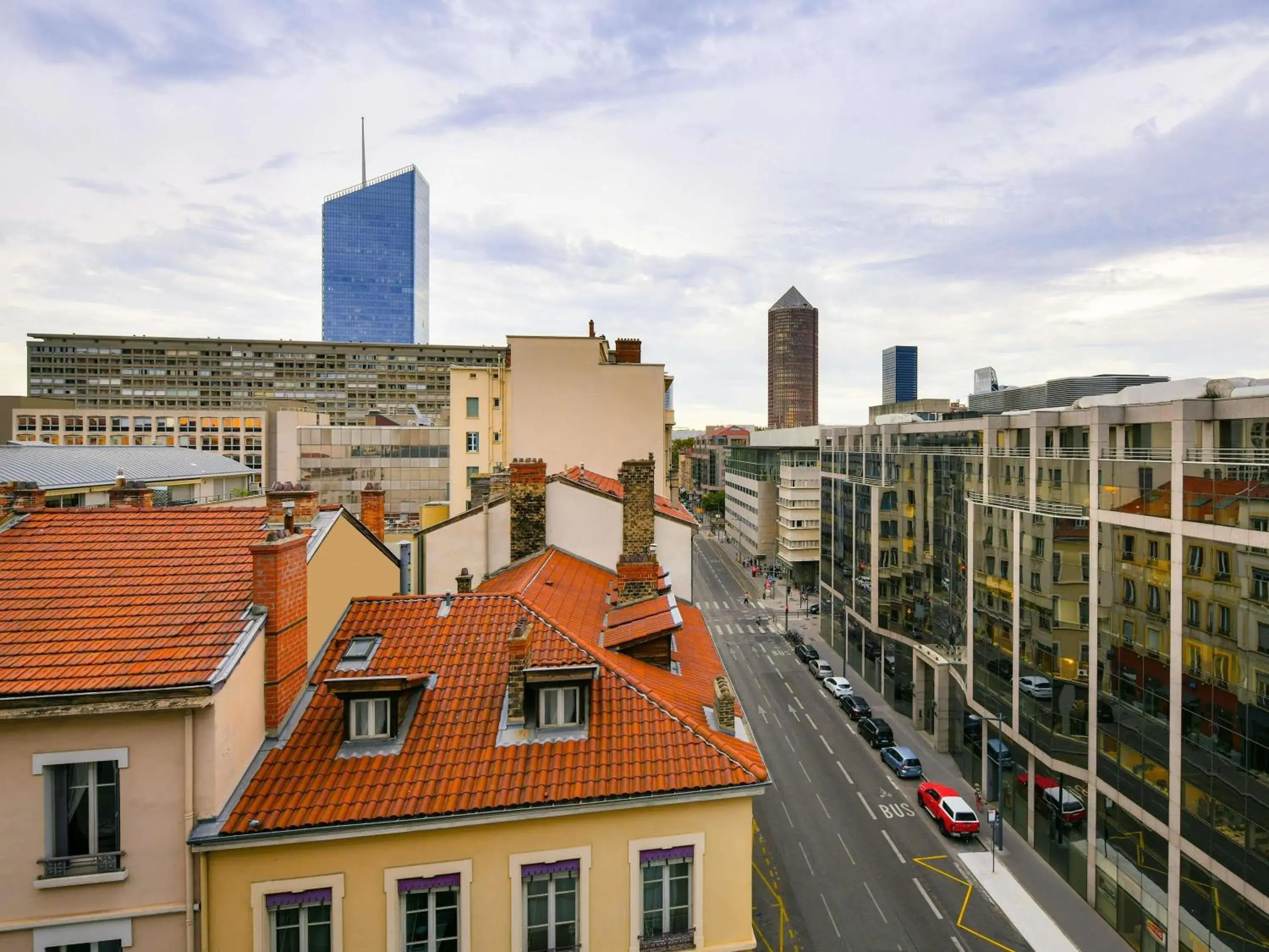 Bedroom in Mercure Lyon Centre Saxe Lafayette Bedroom in Mercure Lyon Centre Saxe Lafayette
