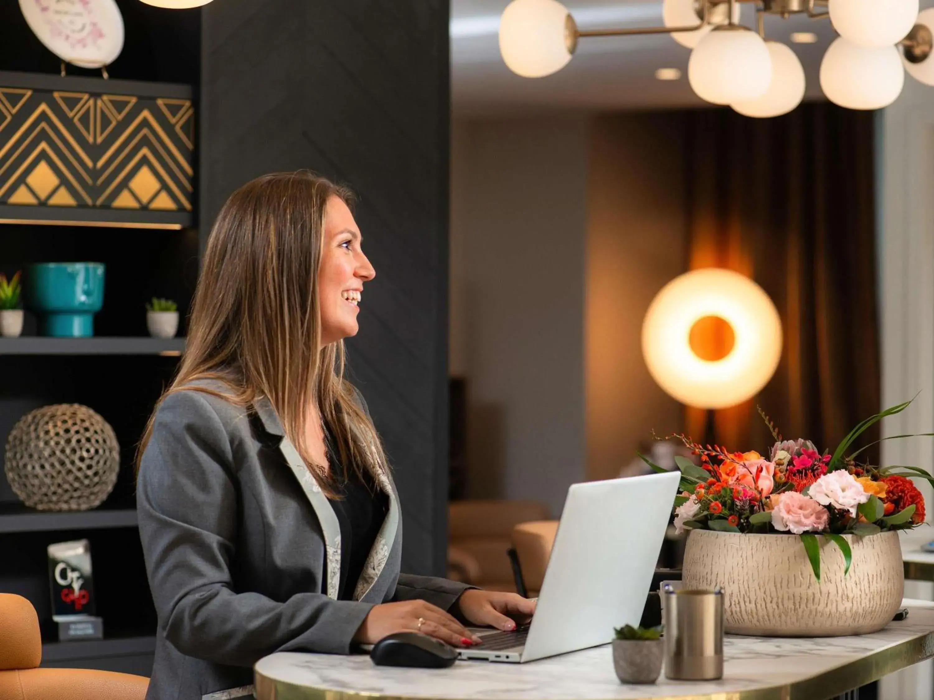Lobby or reception in Mercure Lyon Centre Saxe Lafayette Lobby or reception in Mercure Lyon Centre Saxe Lafayette