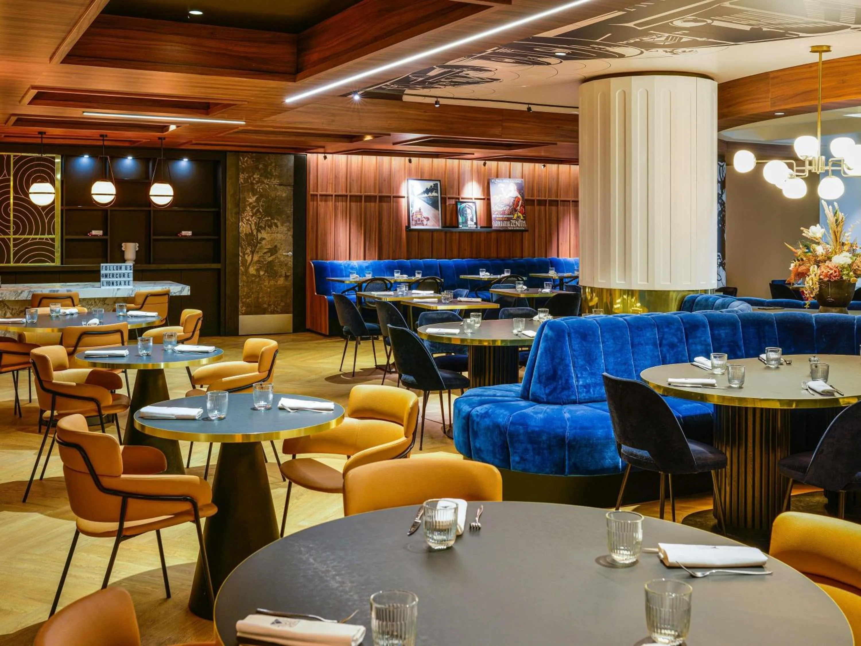 Restaurant/places to eat in Mercure Lyon Centre Saxe Lafayette
