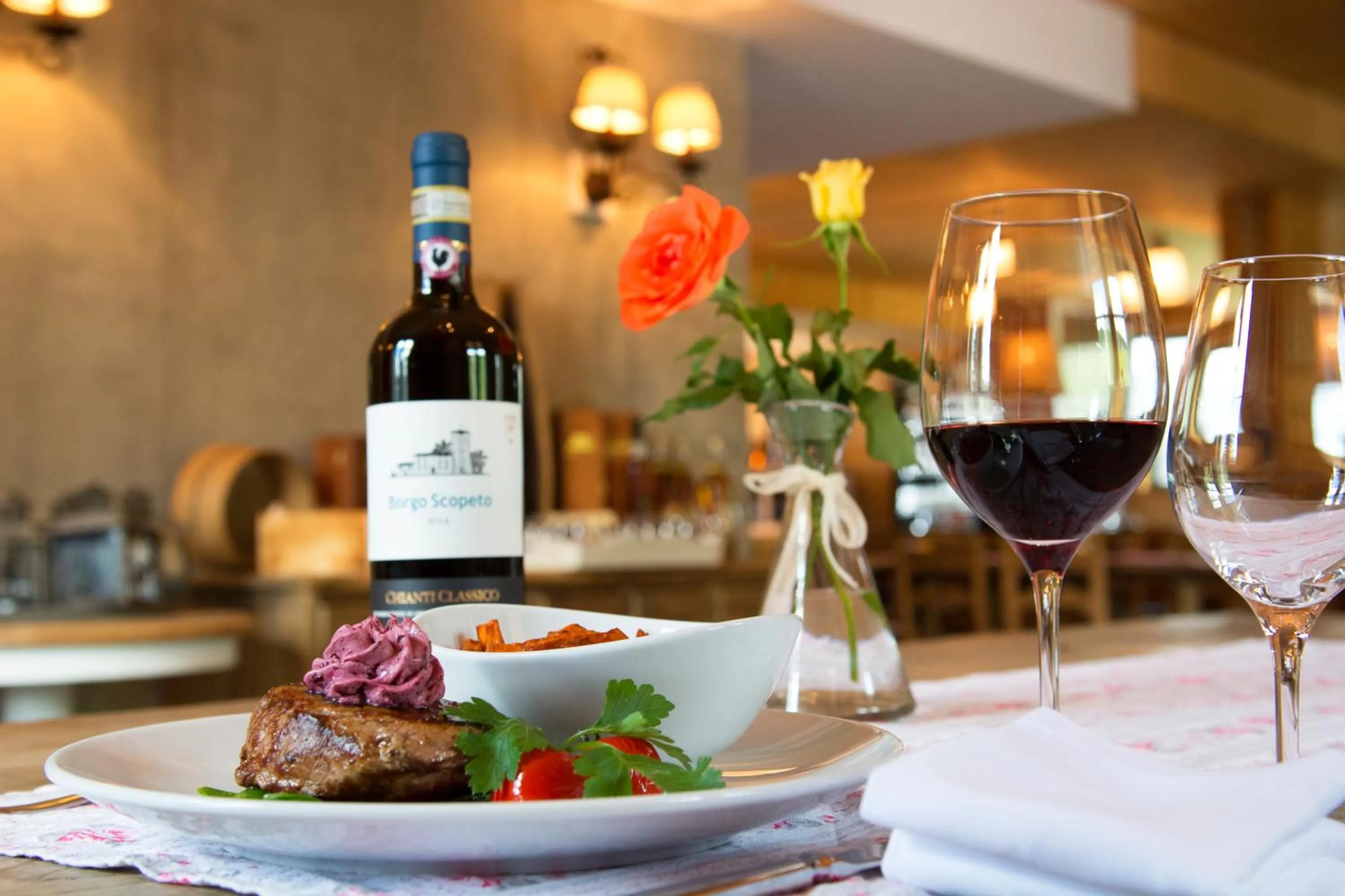 Food and drinks in Rinderberg Lodge