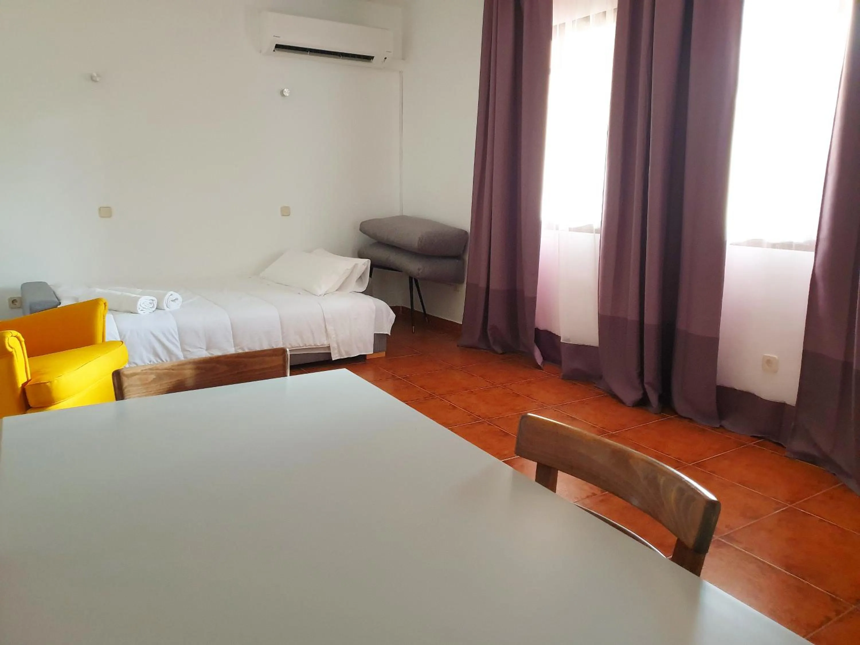 Living room, Bed in El Rincón de la ESPE