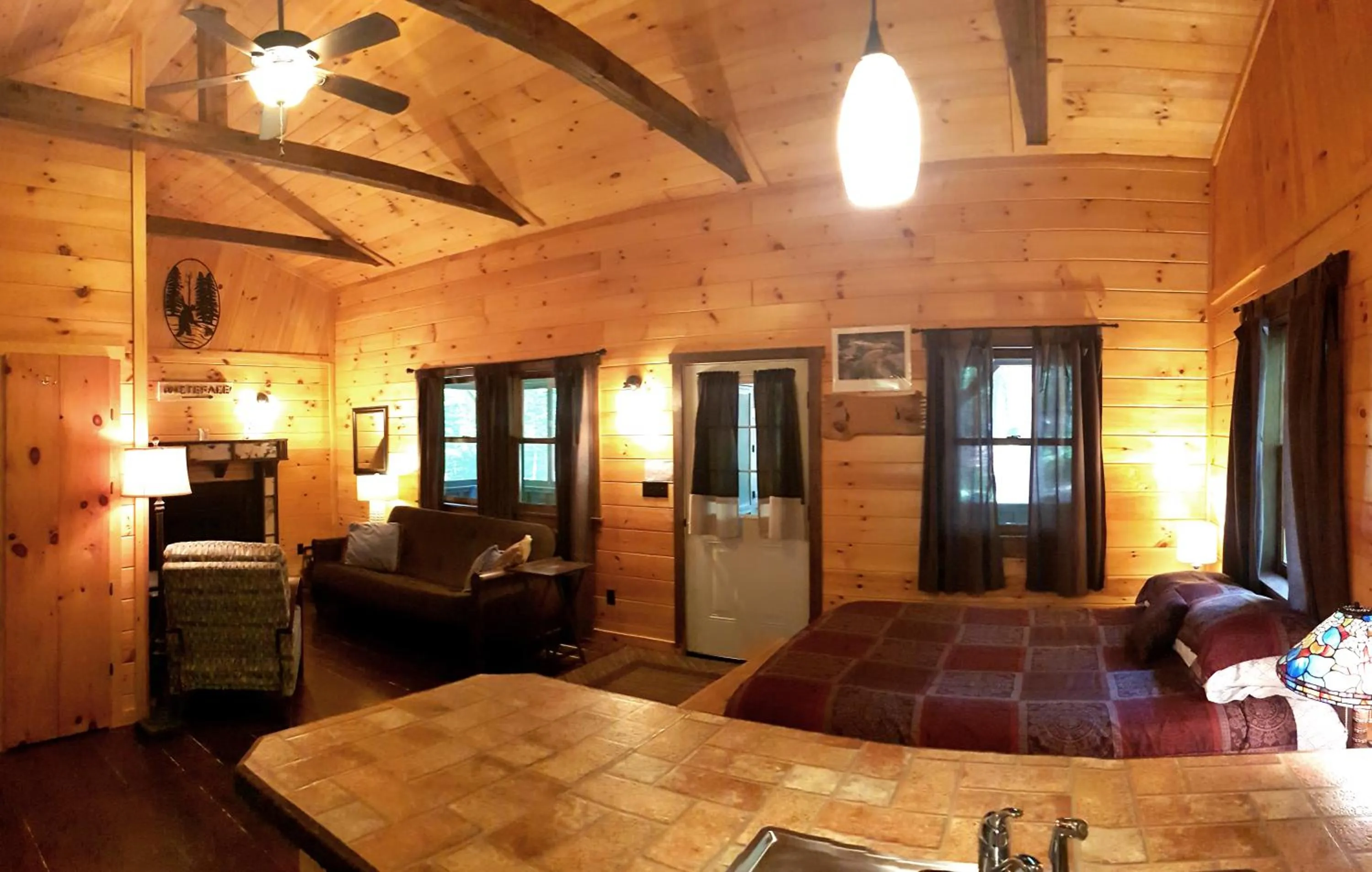 Living room in The Wilderness Inn: Chalets