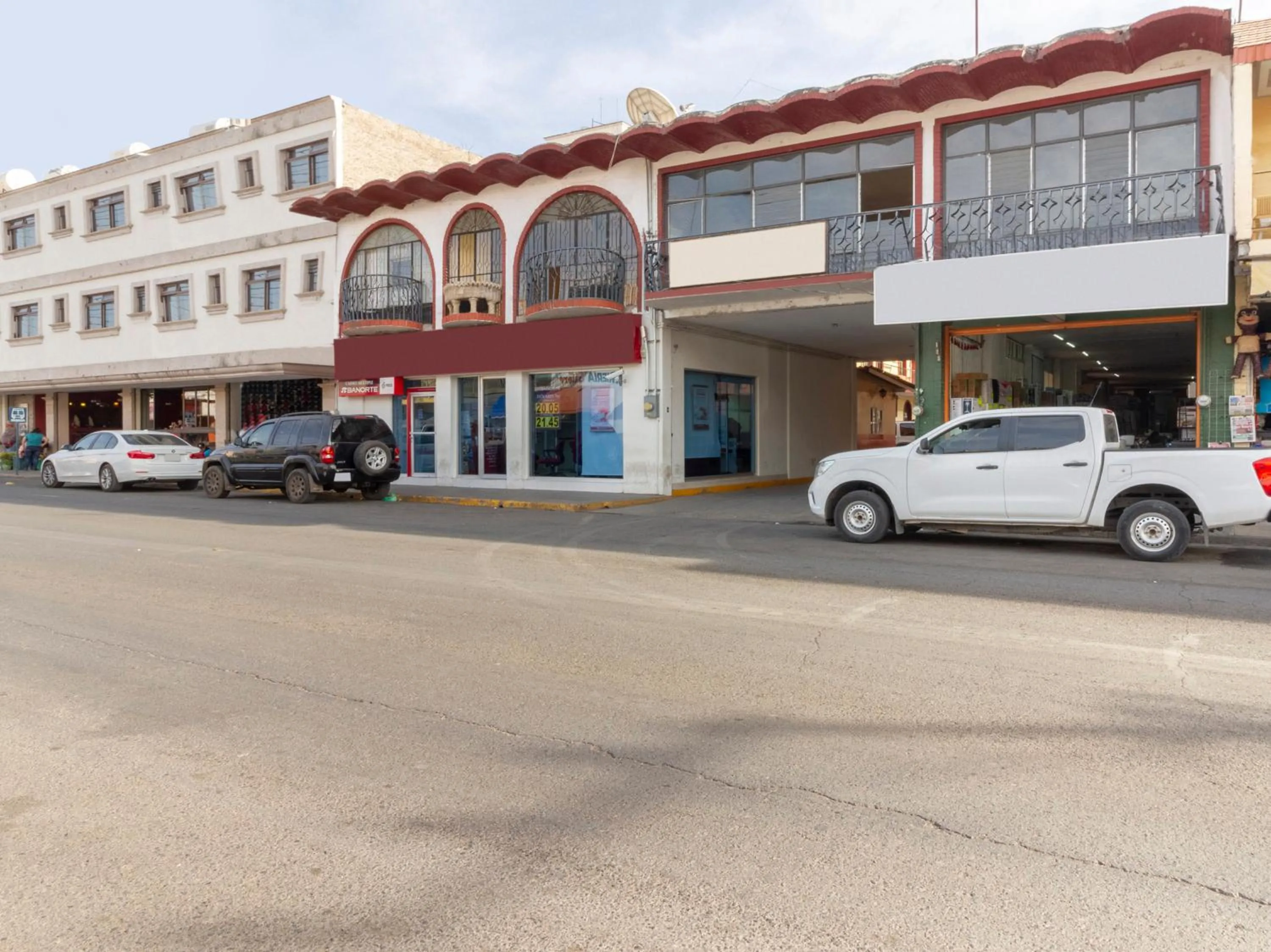 Facade/entrance in HOTEL MAYA IXTLAN