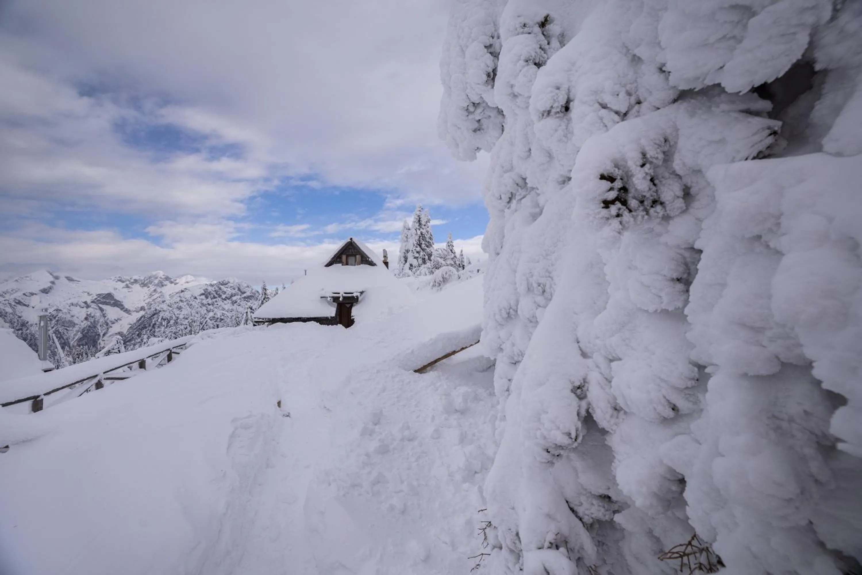 Koča Zlatorog - Velika planina