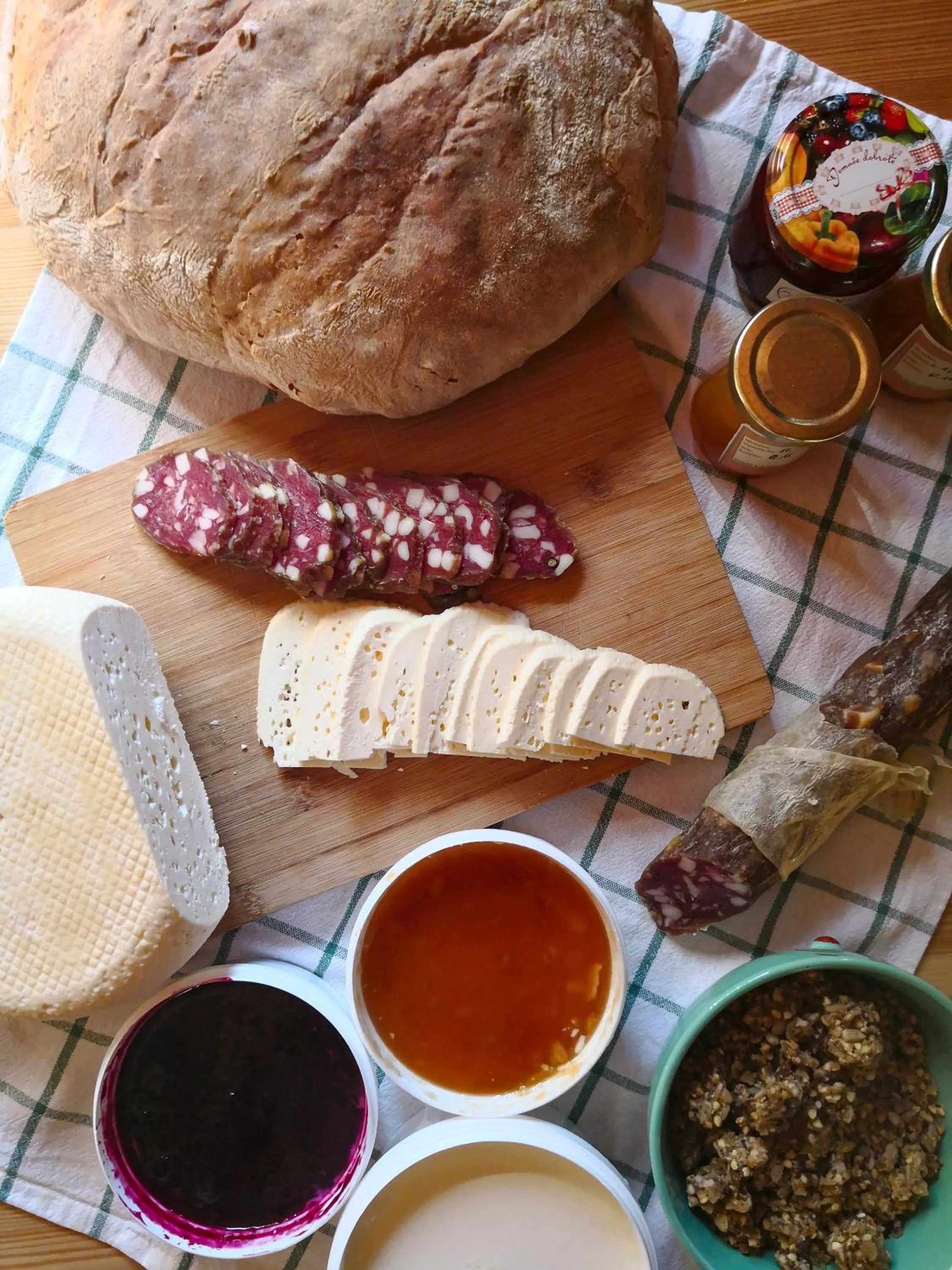 Food and drinks in Koča Zlatorog - Velika planina