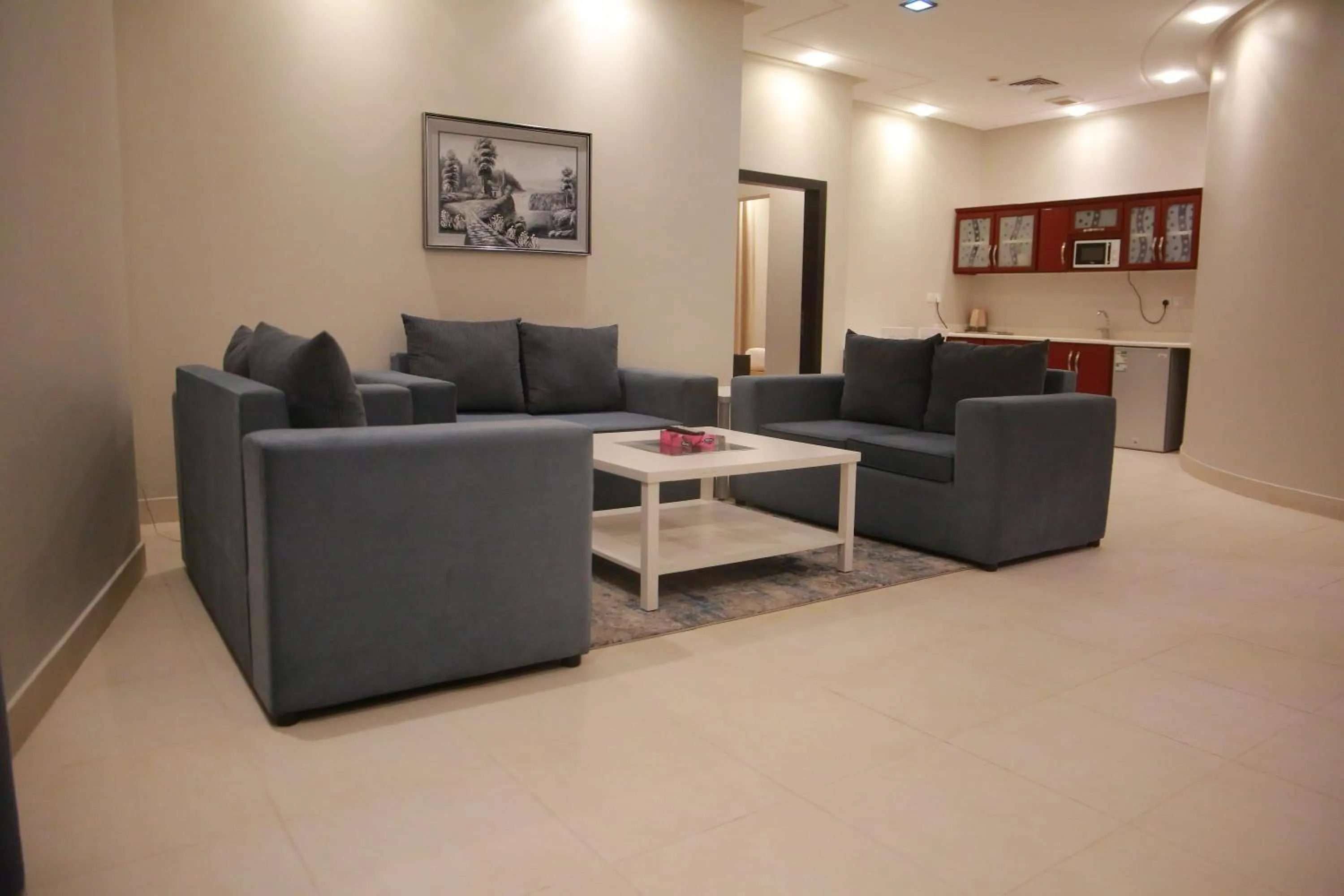 Rahty Home Hotel Apartments