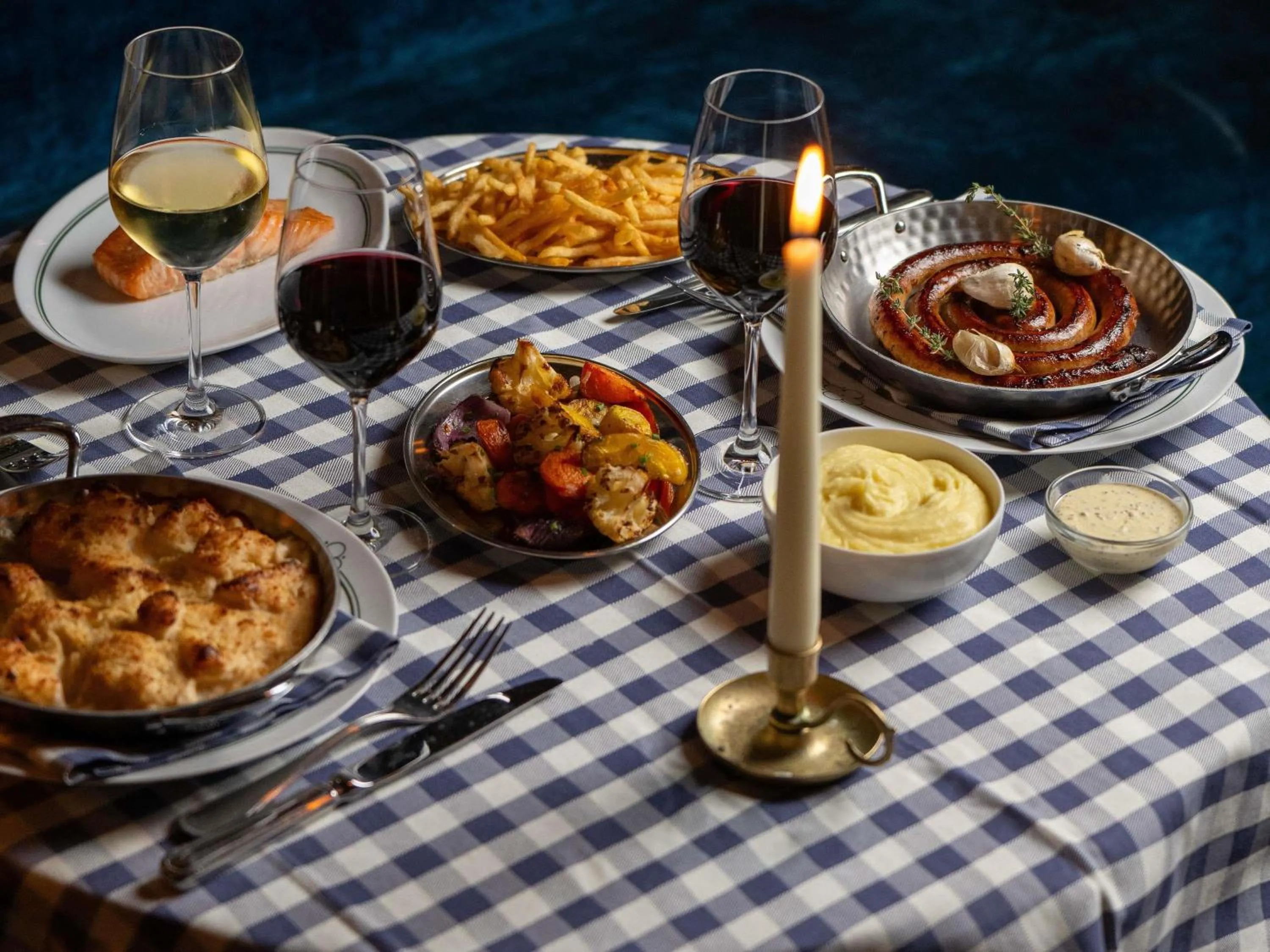 Restaurant/places to eat in Abbaye Des Vaux De Cernay