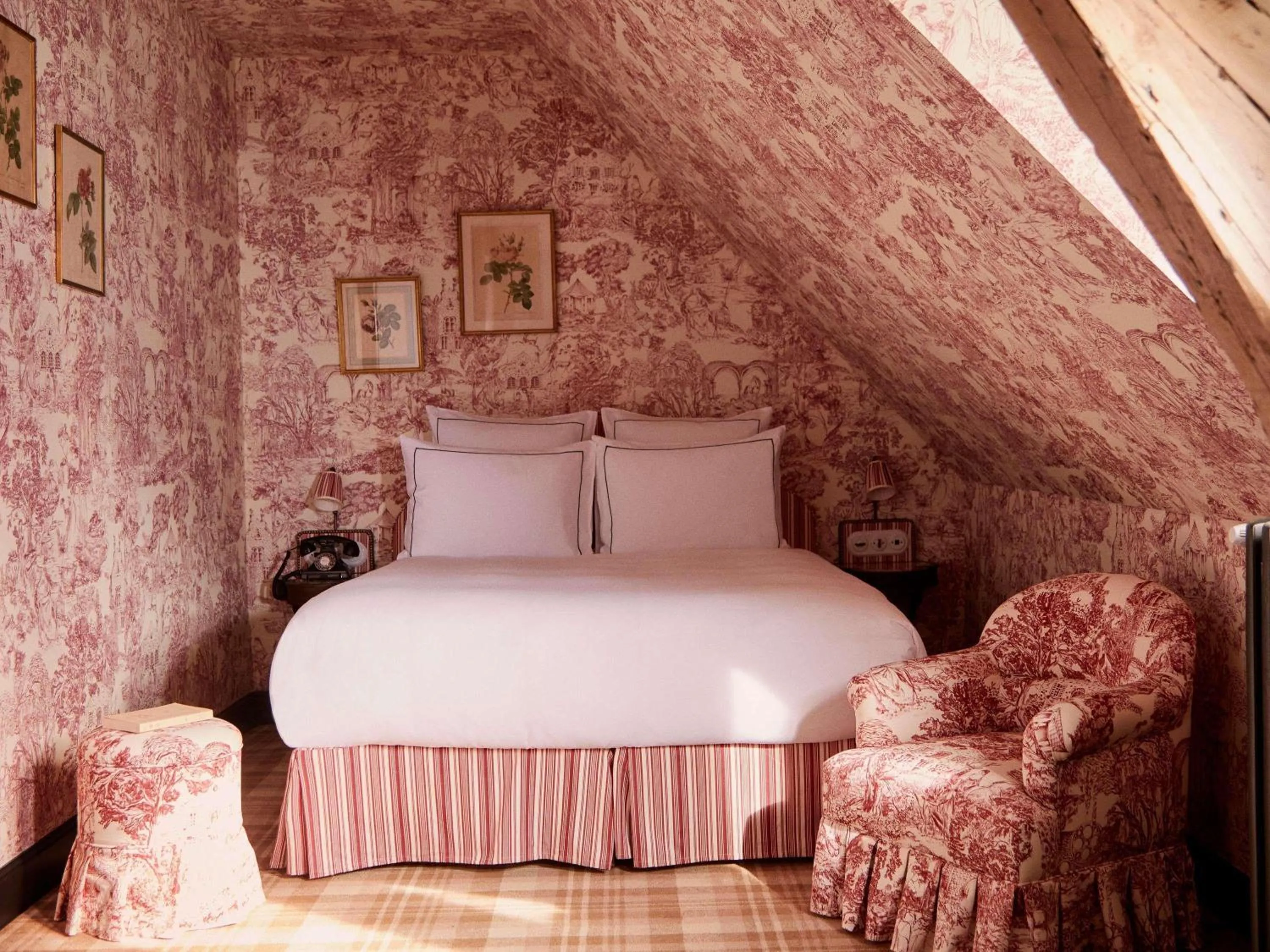 Bedroom, Bed in Abbaye Des Vaux De Cernay