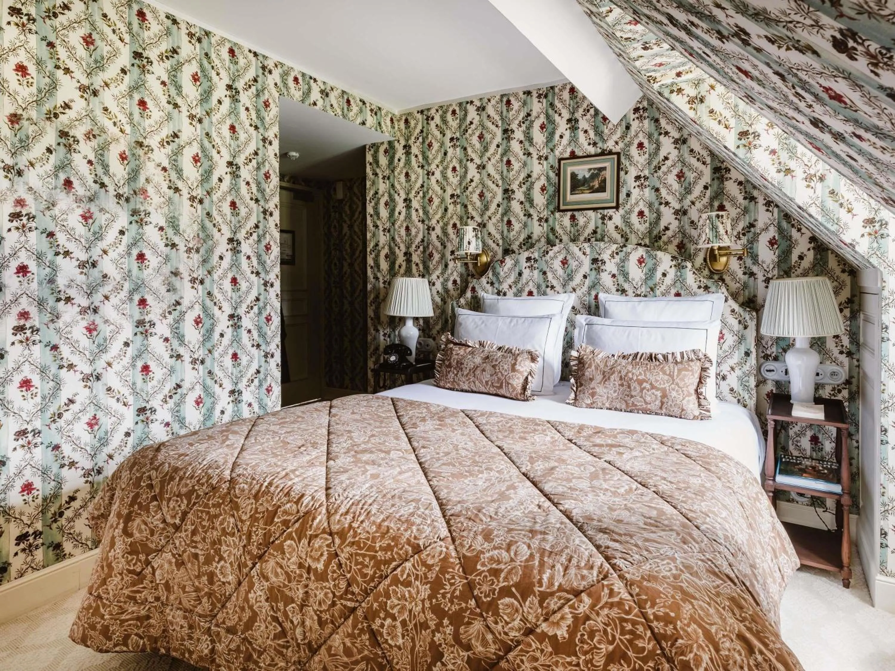 Bedroom, Bed in Abbaye Des Vaux De Cernay