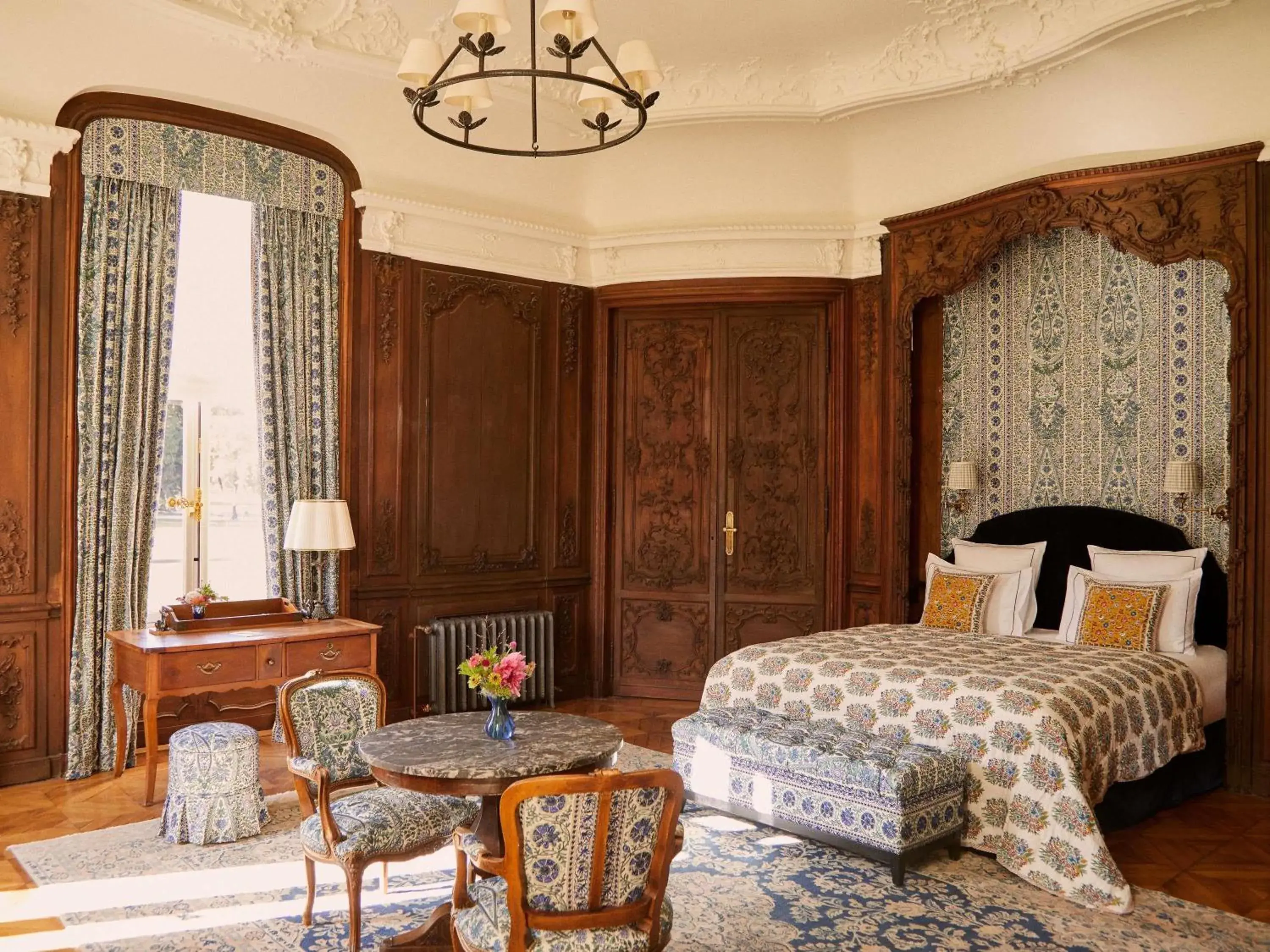 Bedroom, Bed in Abbaye Des Vaux De Cernay Bedroom, Bed in Abbaye Des Vaux De Cernay