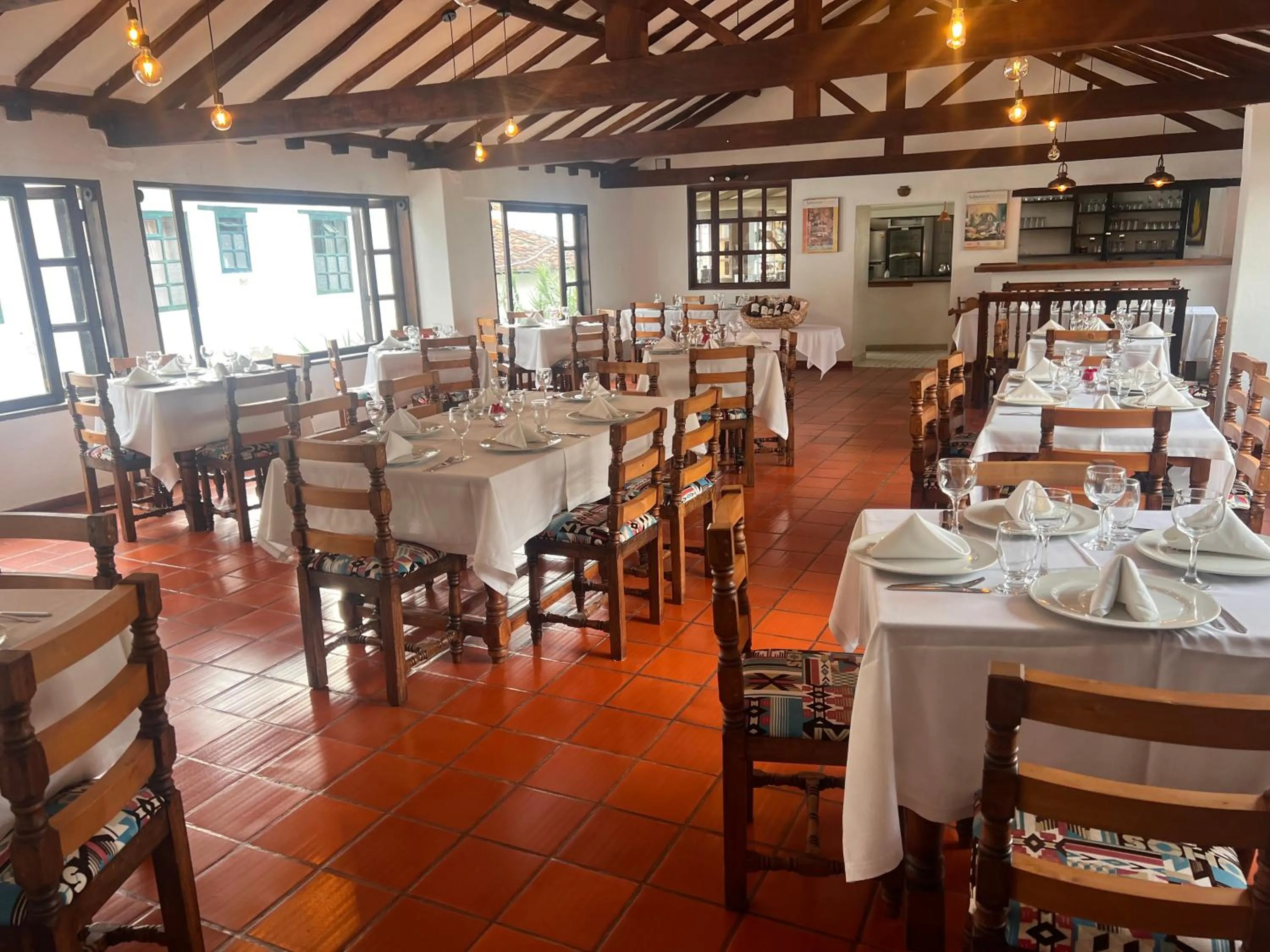 Restaurant/places to eat in Hotel Mesón de los Virreyes