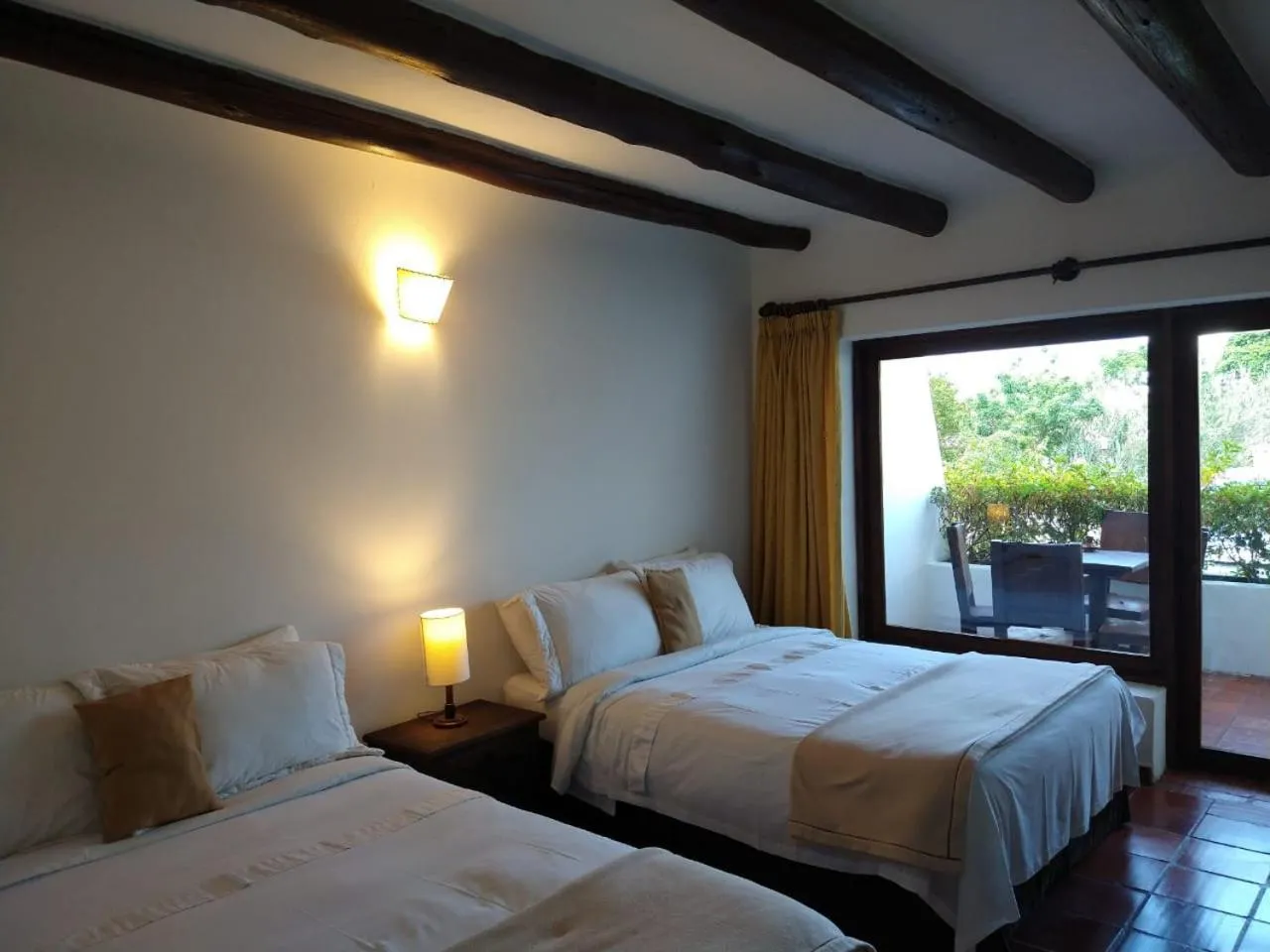 Photo of the whole room, Bed in Hotel Mesón de los Virreyes