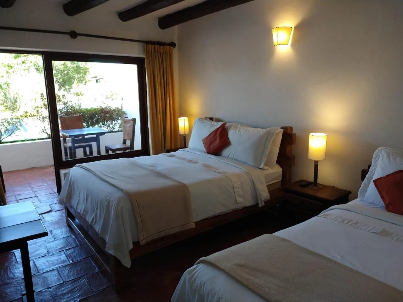 Photo of the whole room, Bed in Hotel Mesón de los Virreyes