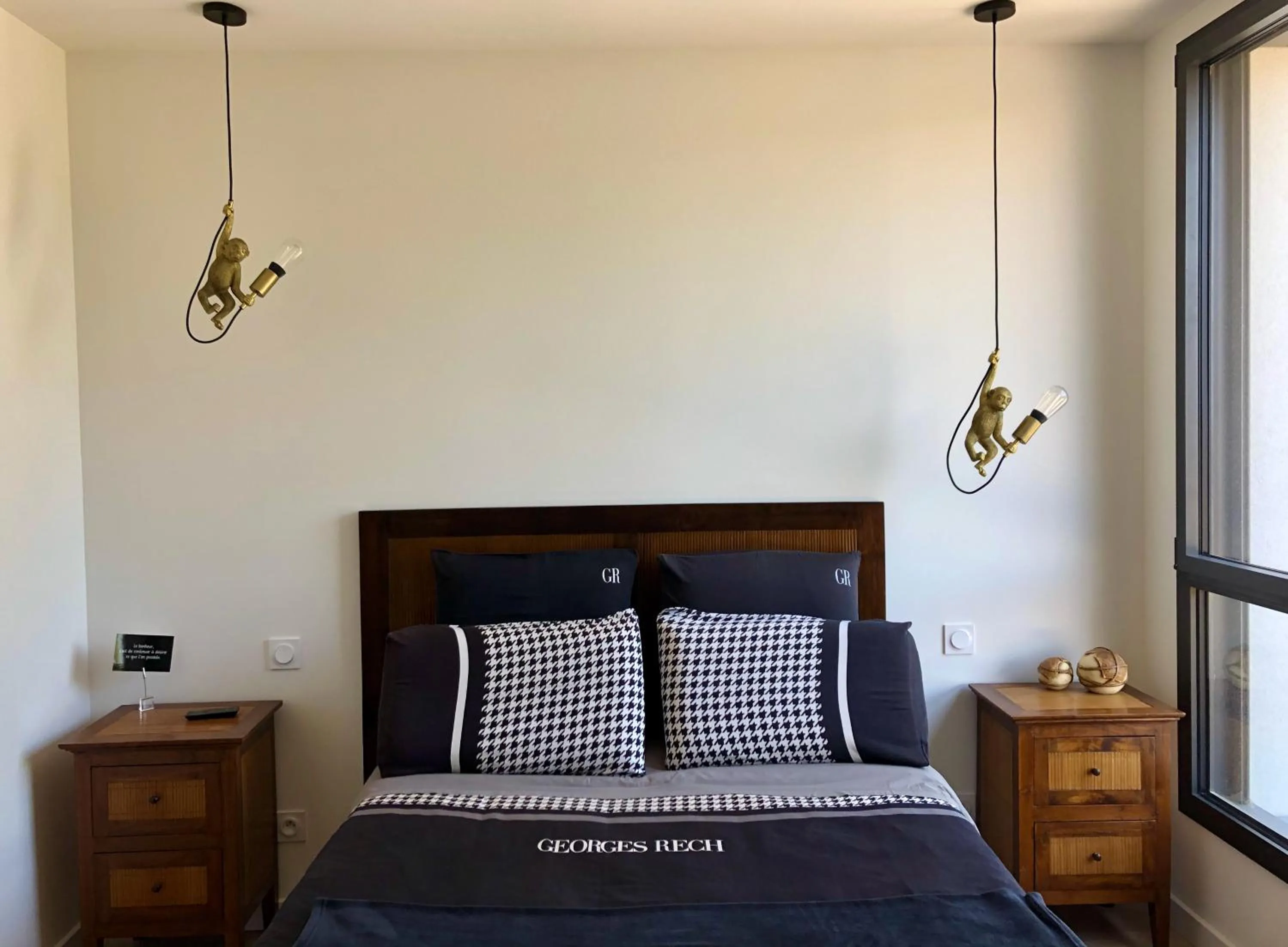 Bedroom, Bed in HÔTELYA - Lille Villeneuve d'Ascq