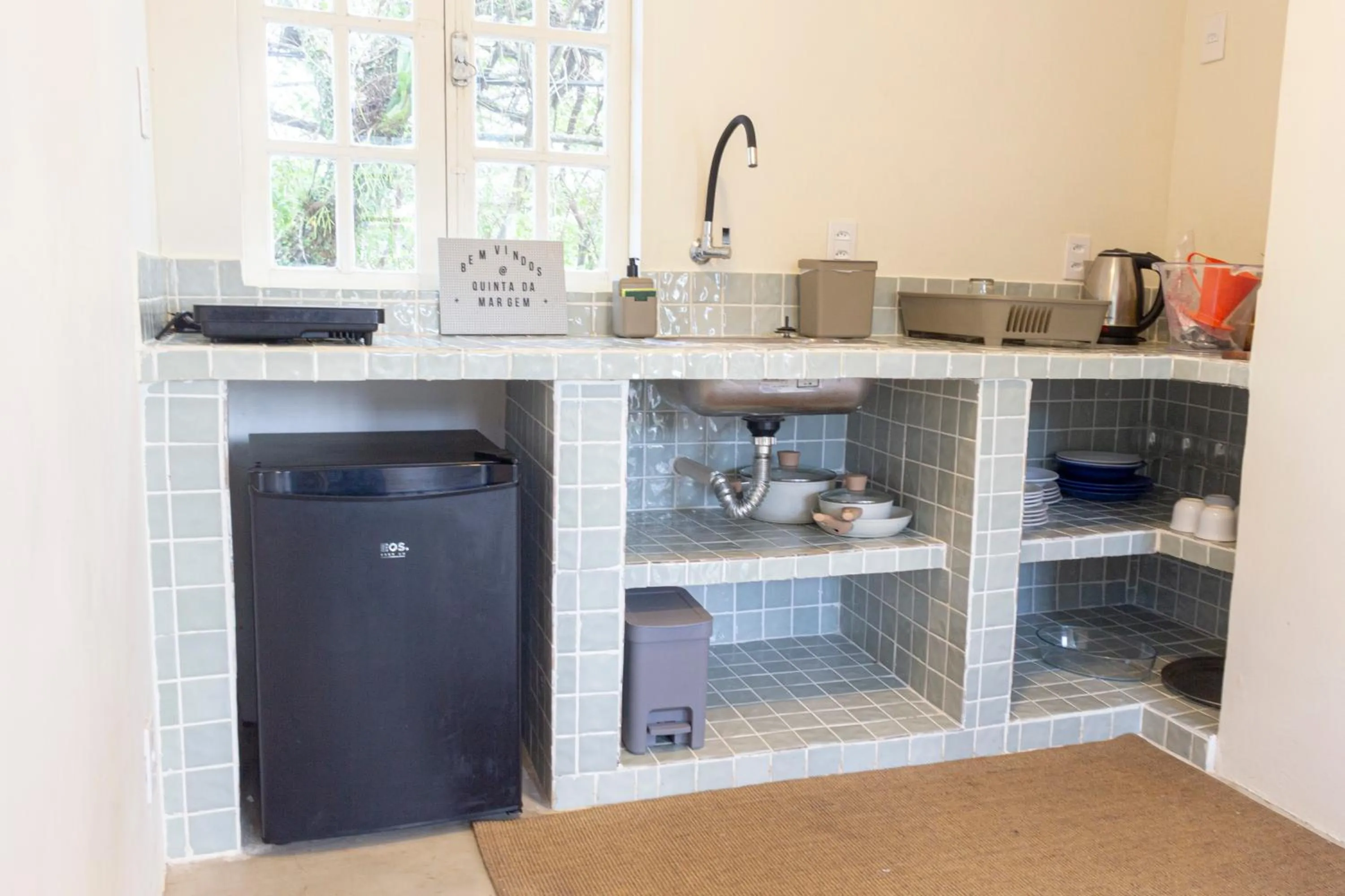 Kitchen or kitchenette in Pousada Quinta da Margem