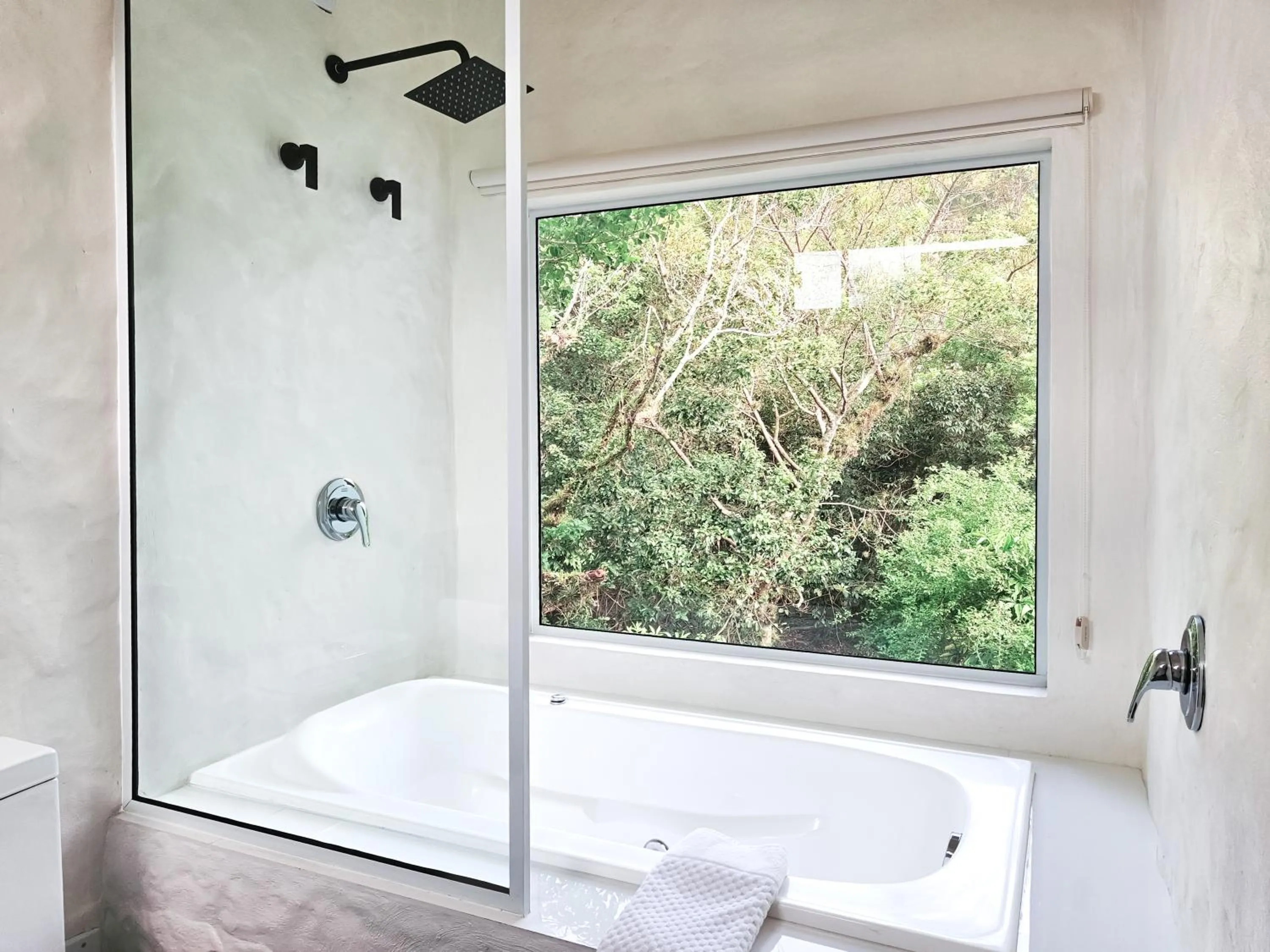 Bath in Pousada Quinta da Margem