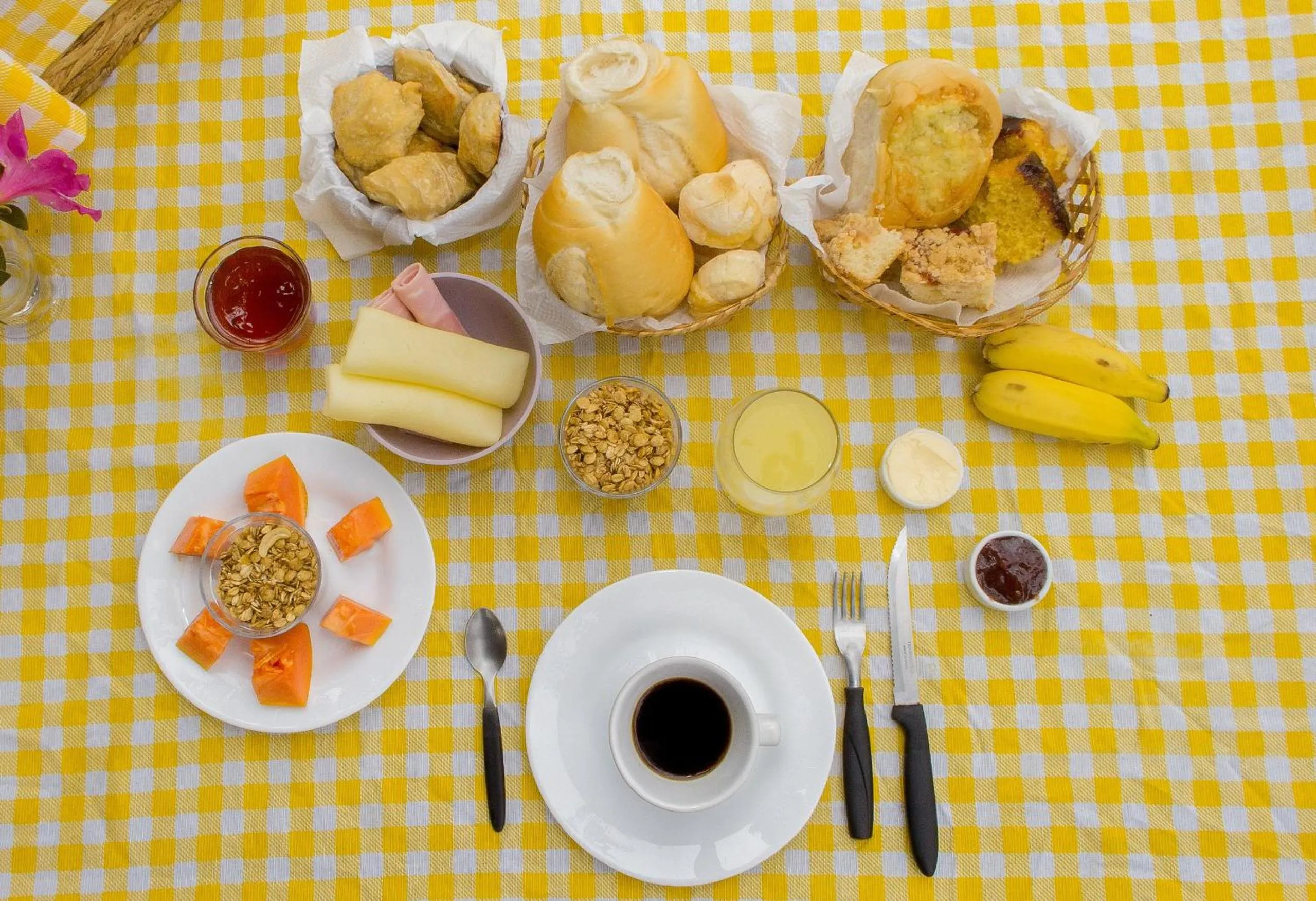 Breakfast in Pousada Quinta da Margem