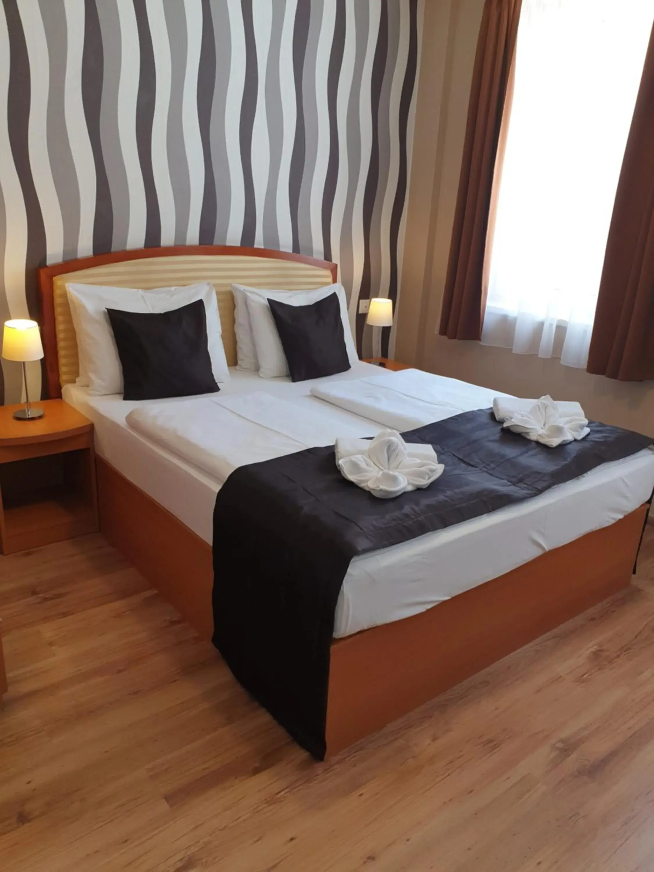 Bed in Six Inn Hotel Budapest Bed in Six Inn Hotel Budapest