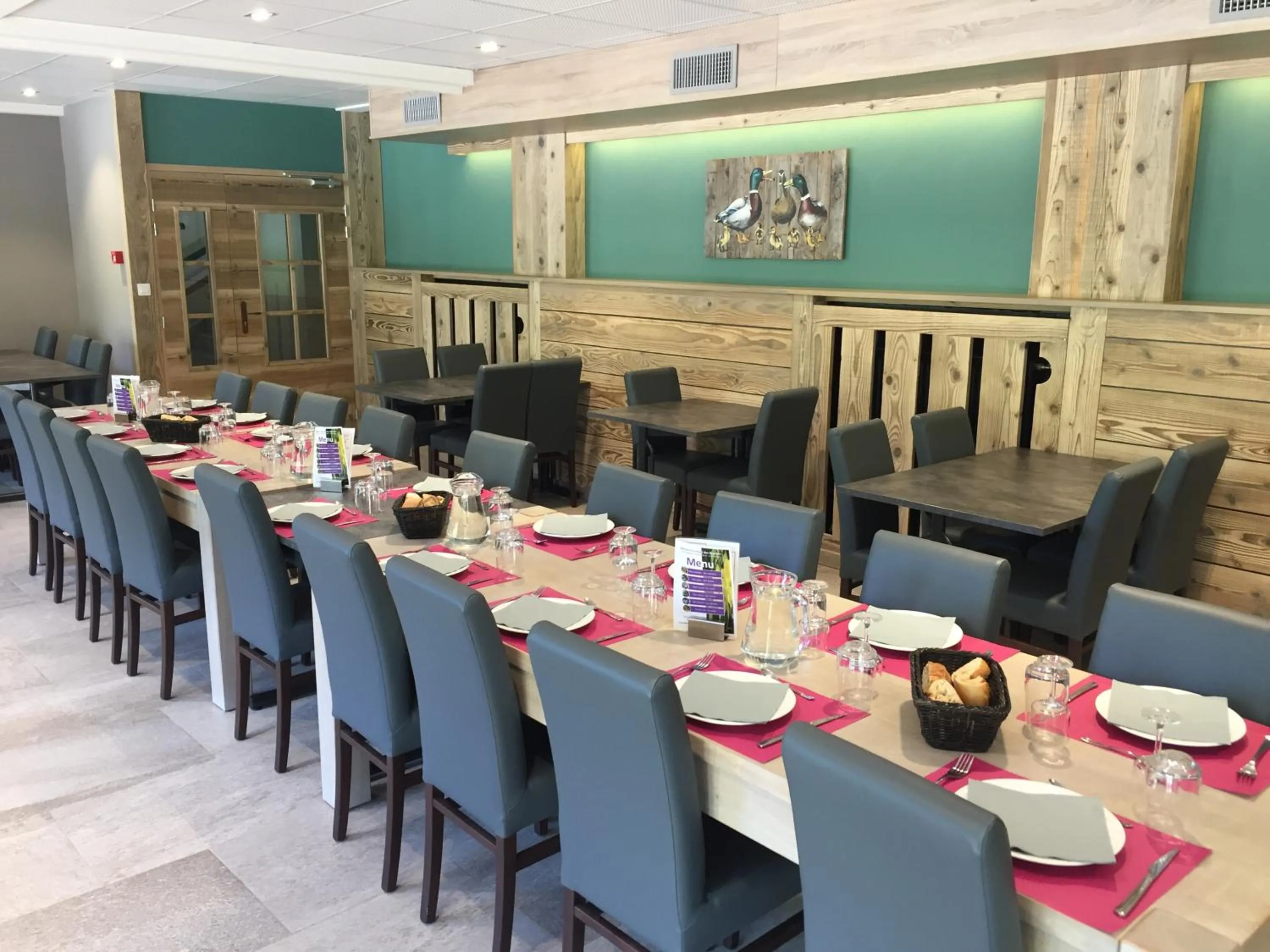 Restaurant/places to eat in Domaine du Haut des Bluches