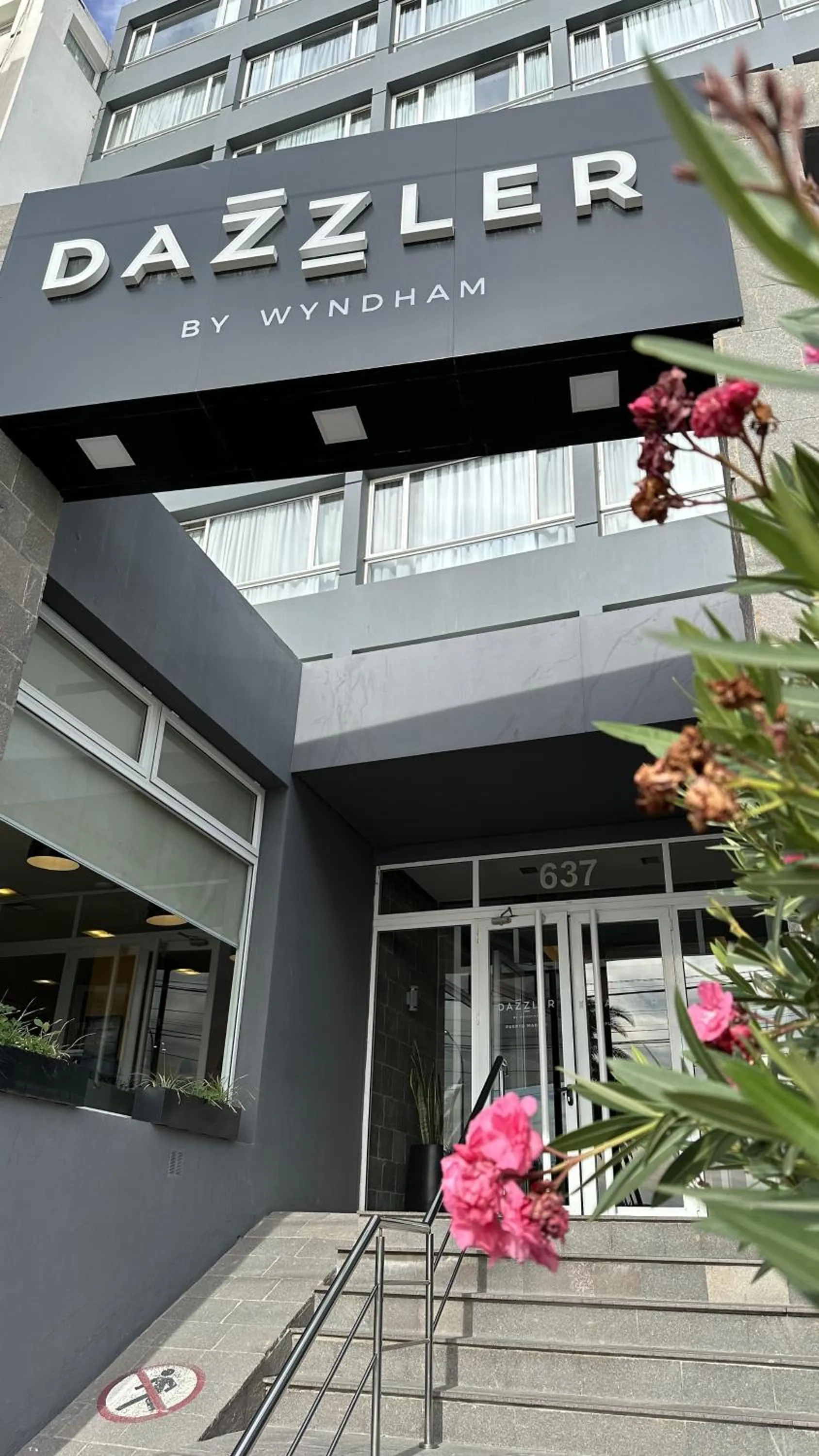 Property building in Dazzler by Wyndham Puerto Madryn