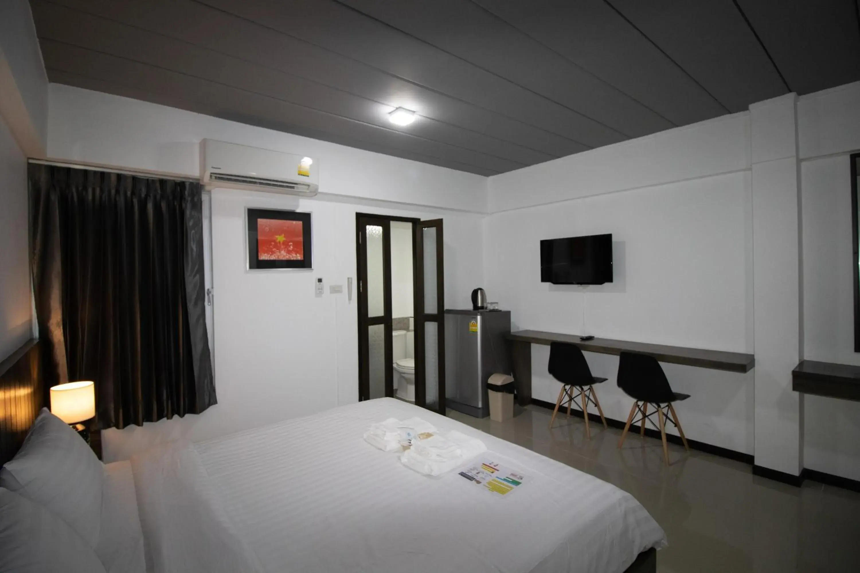 Bedroom, Bed in The 168 Gallery Residence and Hotel Bedroom, Bed in The 168 Gallery Residence and Hotel