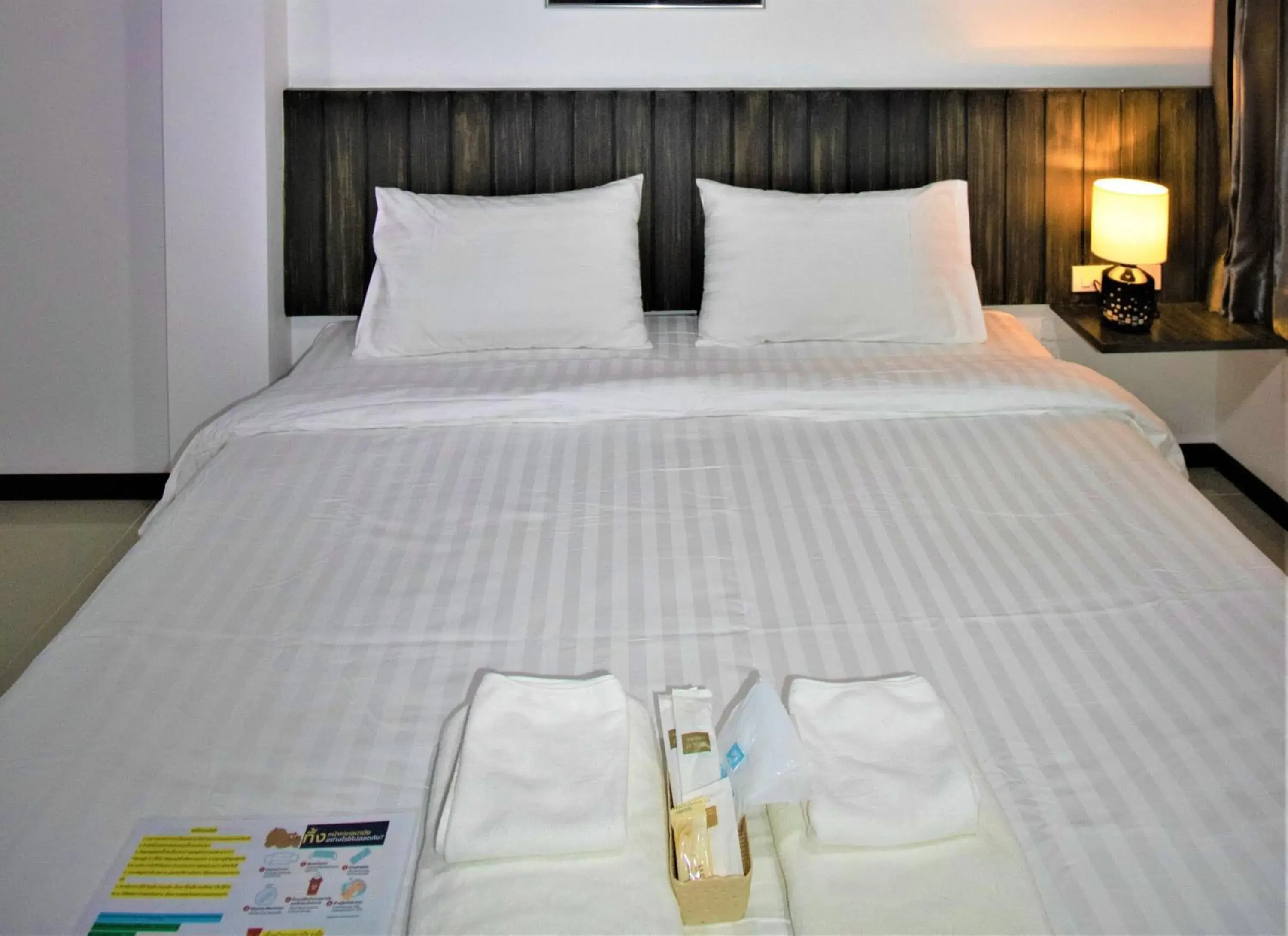 Bedroom, Bed in The 168 Gallery Residence and Hotel Bedroom, Bed in The 168 Gallery Residence and Hotel