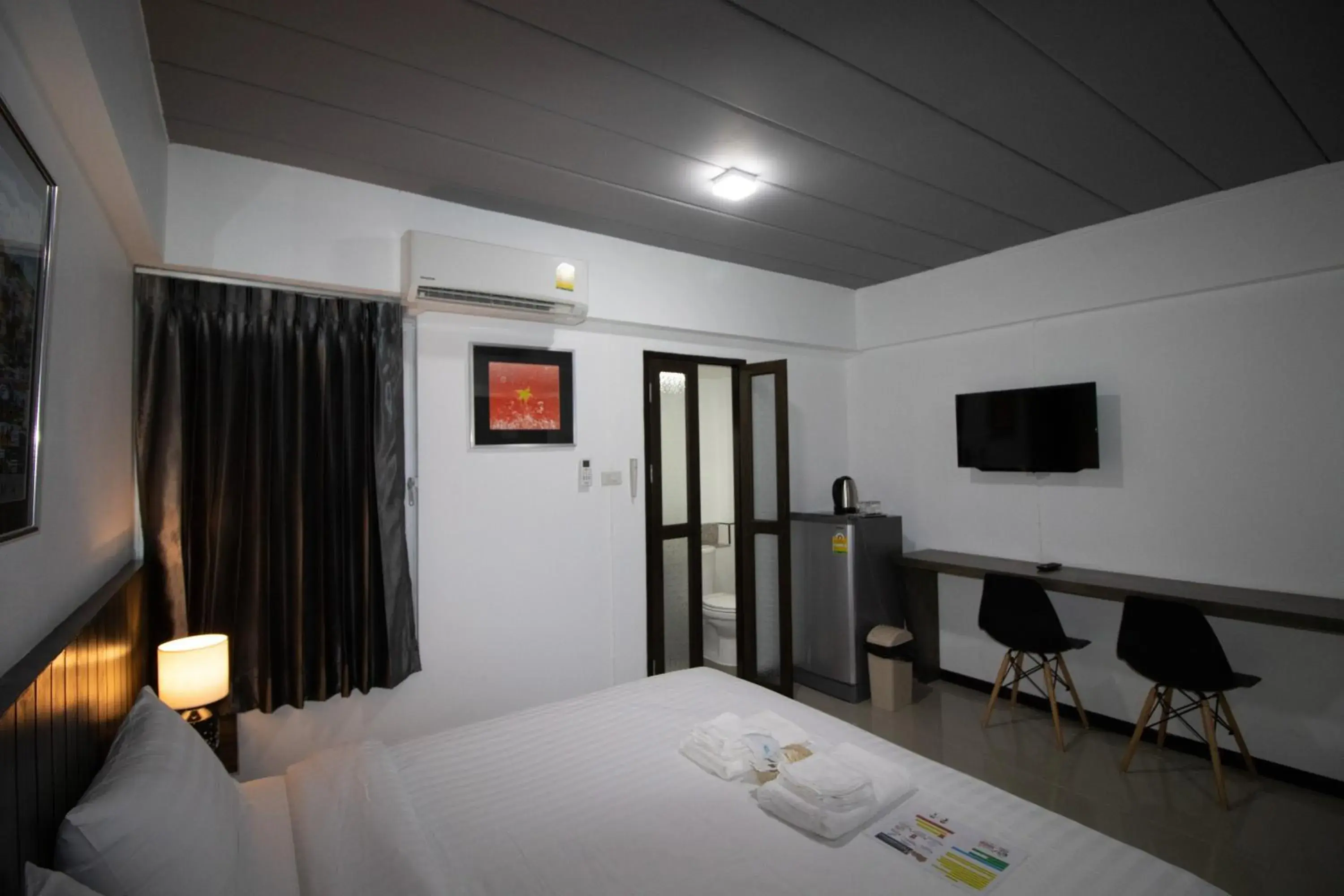 Bedroom, Bed in The 168 Gallery Residence and Hotel Bedroom, Bed in The 168 Gallery Residence and Hotel