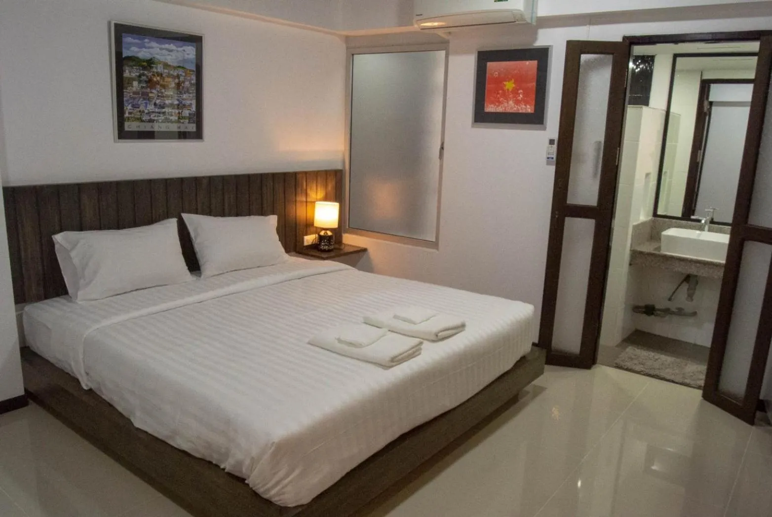 Bed in The 168 Gallery Residence and Hotel