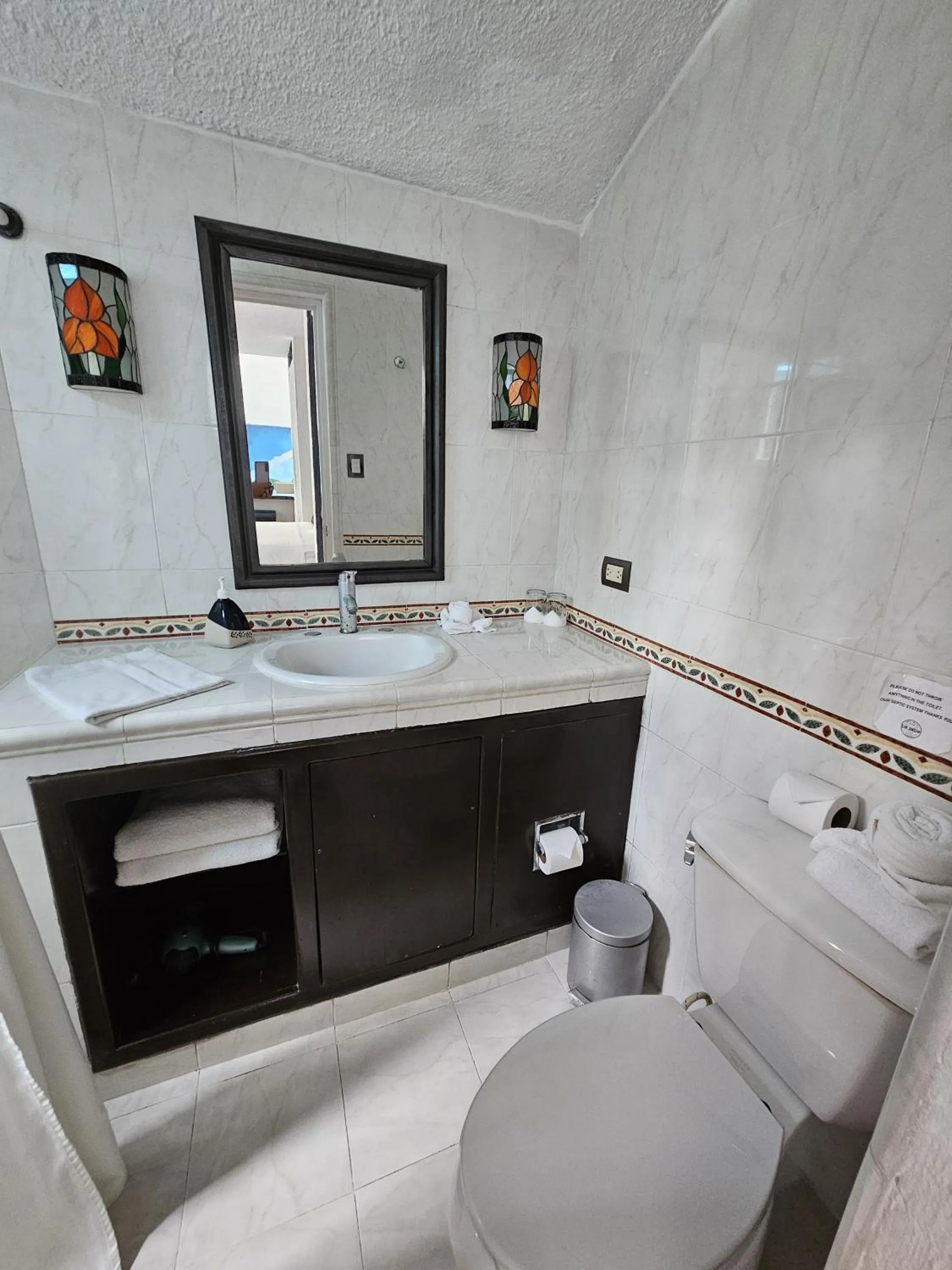 Toilet in Hotel Villas Las Anclas