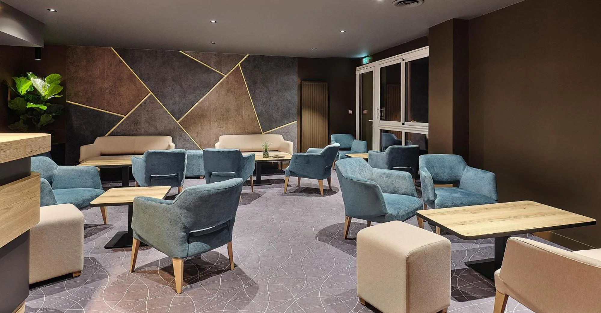 Living room in Logis Hôtel Restaurant Aloe