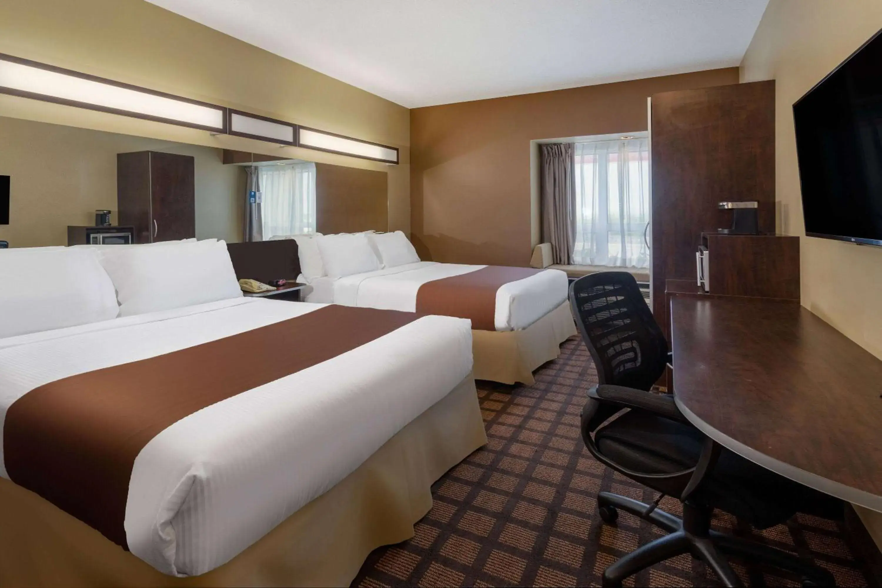 Photo of the whole room, Bed in Microtel Inn & Suites by Wyndham - Timmins Photo of the whole room, Bed in Microtel Inn & Suites by Wyndham - Timmins
