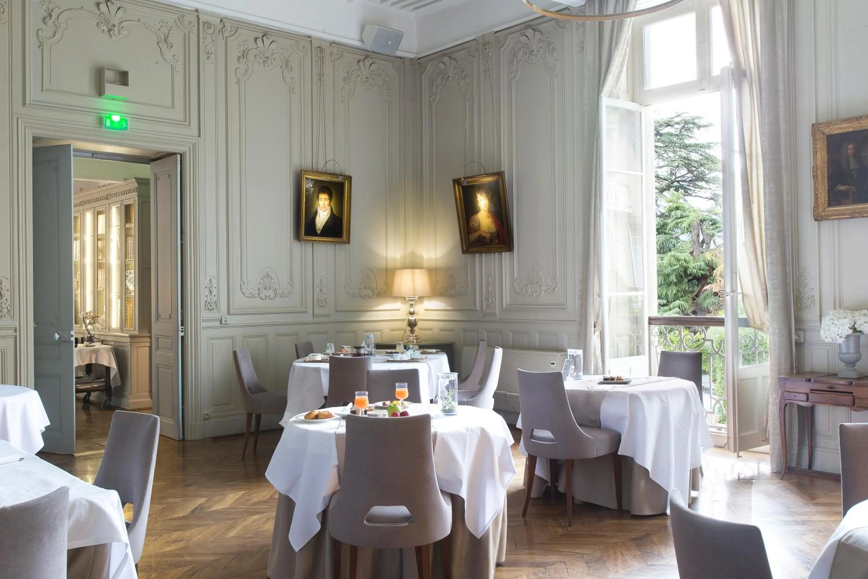 Restaurant/places to eat in Château Hôtel, Restaurant & Spa De La Commanderie