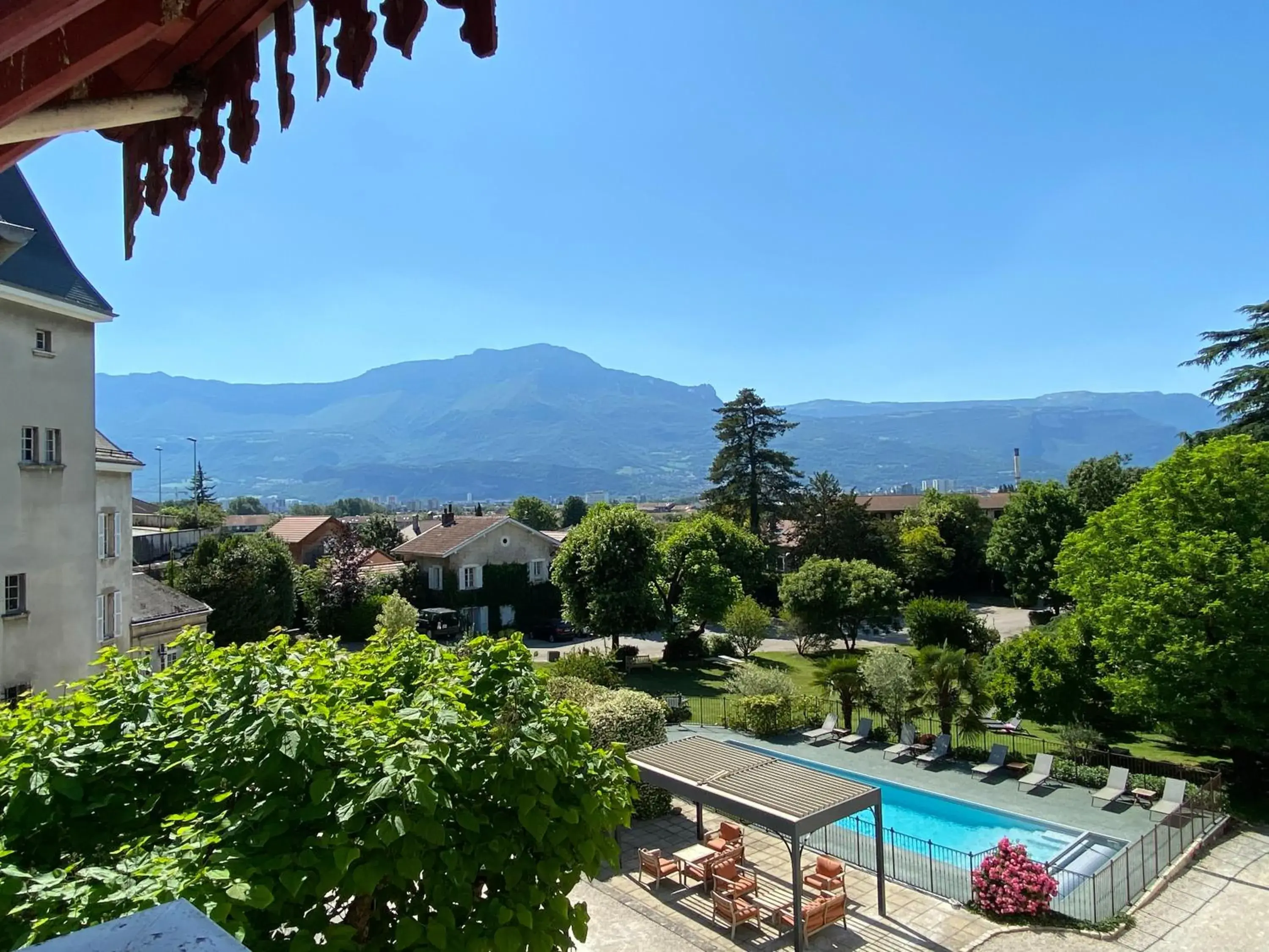 Garden view in Château Hôtel, Restaurant & Spa De La Commanderie Garden view in Château Hôtel, Restaurant & Spa De La Commanderie