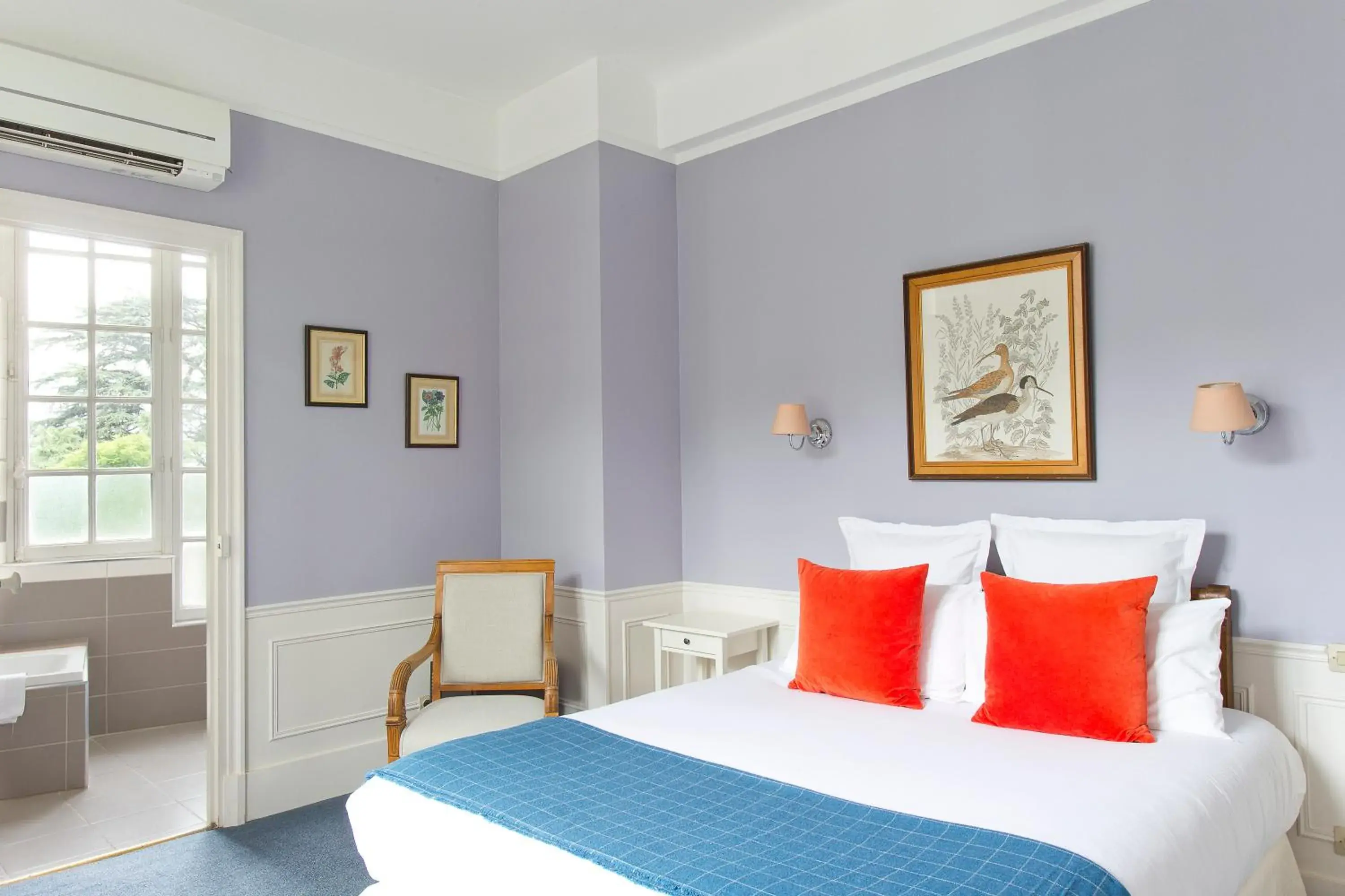 Bed in Château Hôtel, Restaurant & Spa De La Commanderie Bed in Château Hôtel, Restaurant & Spa De La Commanderie