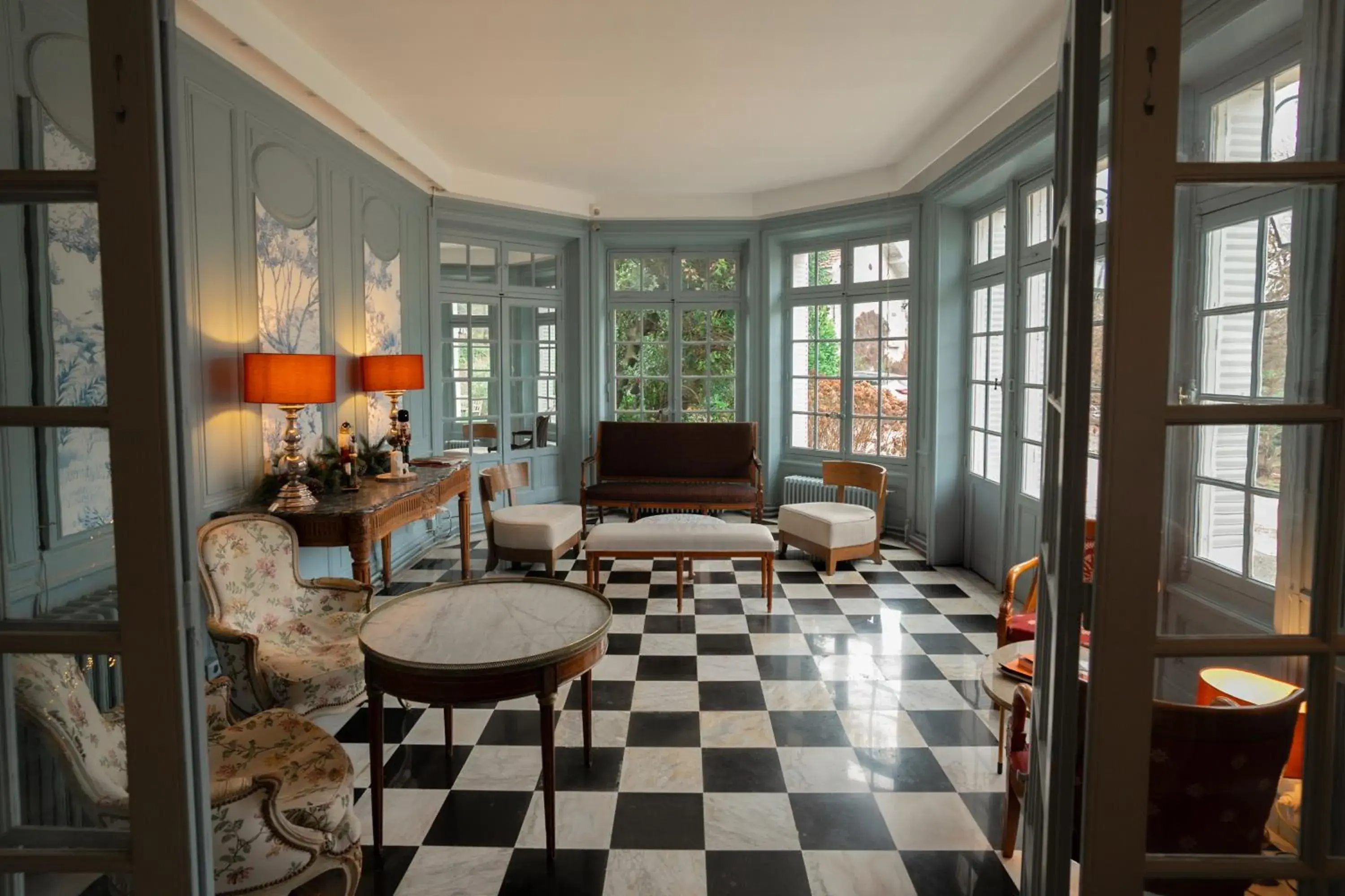 Living room in Château Hôtel, Restaurant & Spa De La Commanderie Living room in Château Hôtel, Restaurant & Spa De La Commanderie