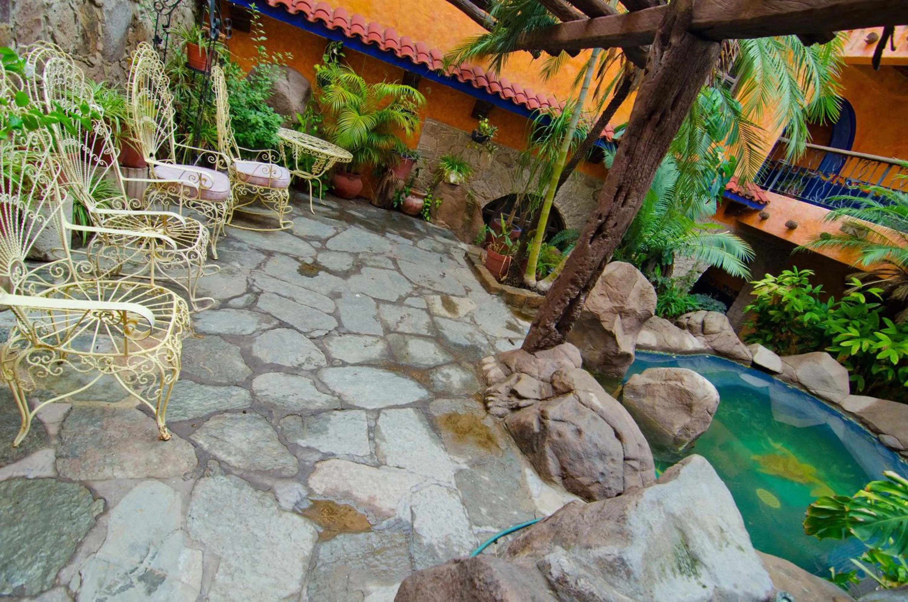 Swimming pool in Hotel el Fuerte