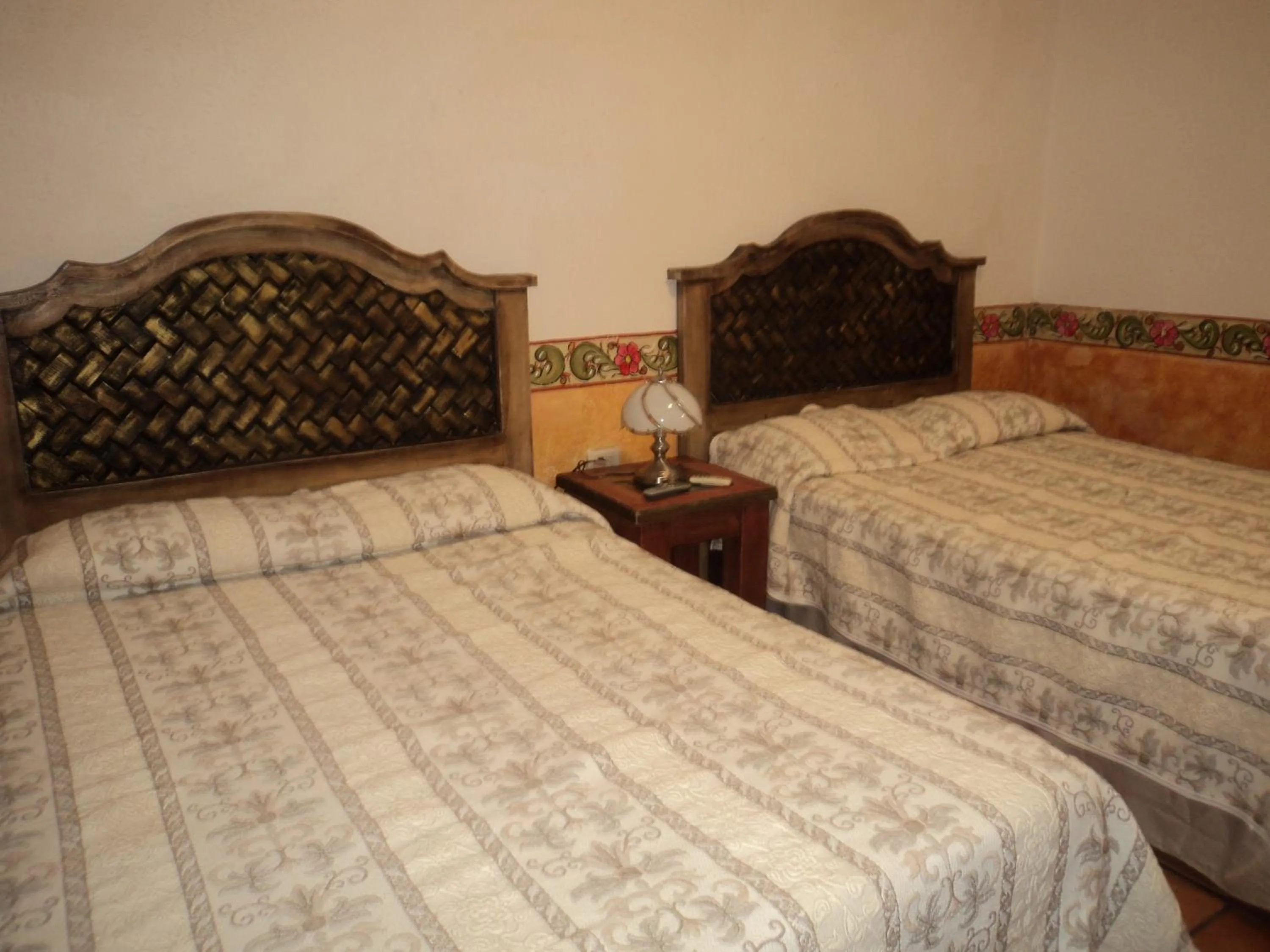 Photo of the whole room, Bed in Hotel el Fuerte